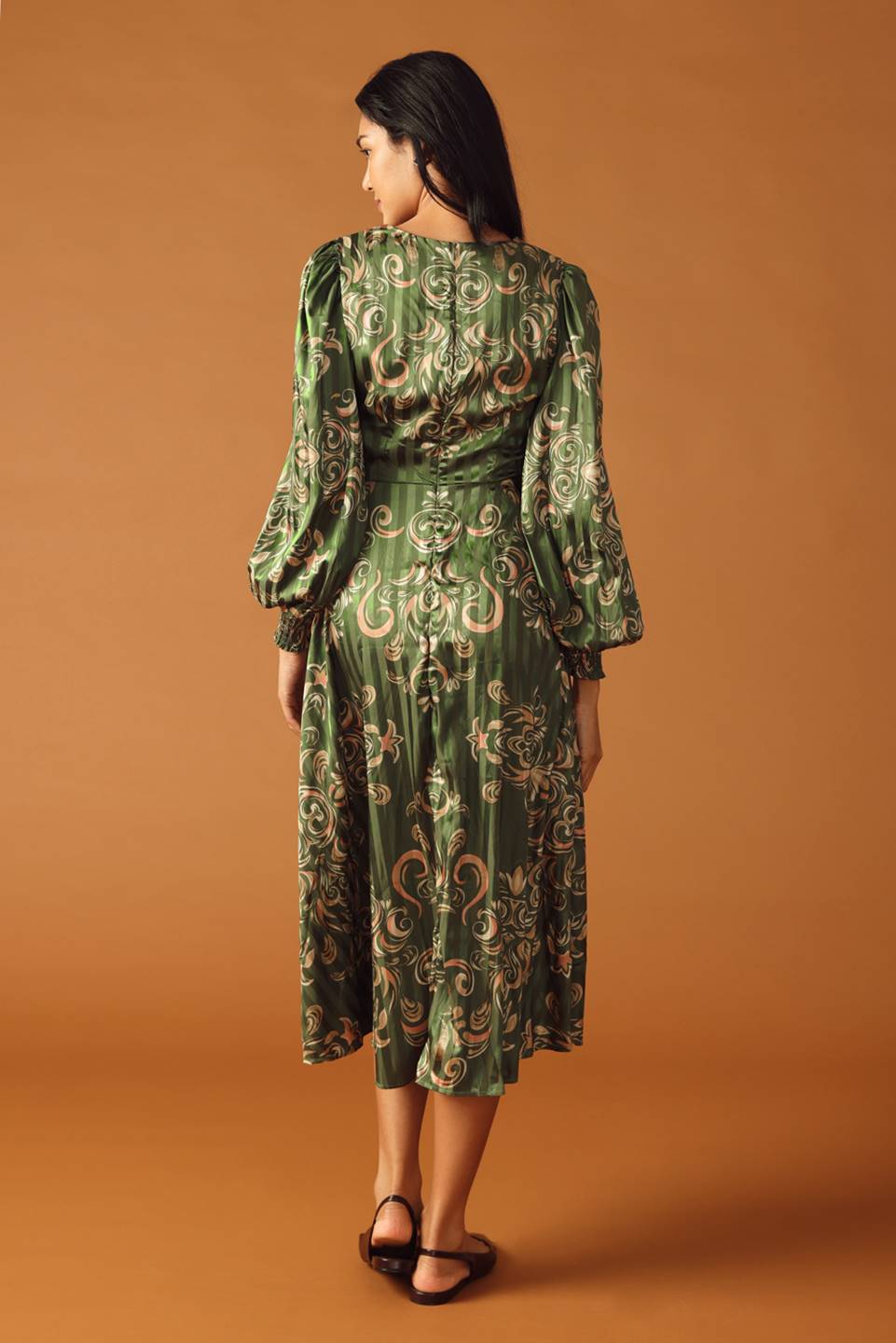 MOMENTS OF CLARITY WOVEN MIDI DRESS Flying Tomato