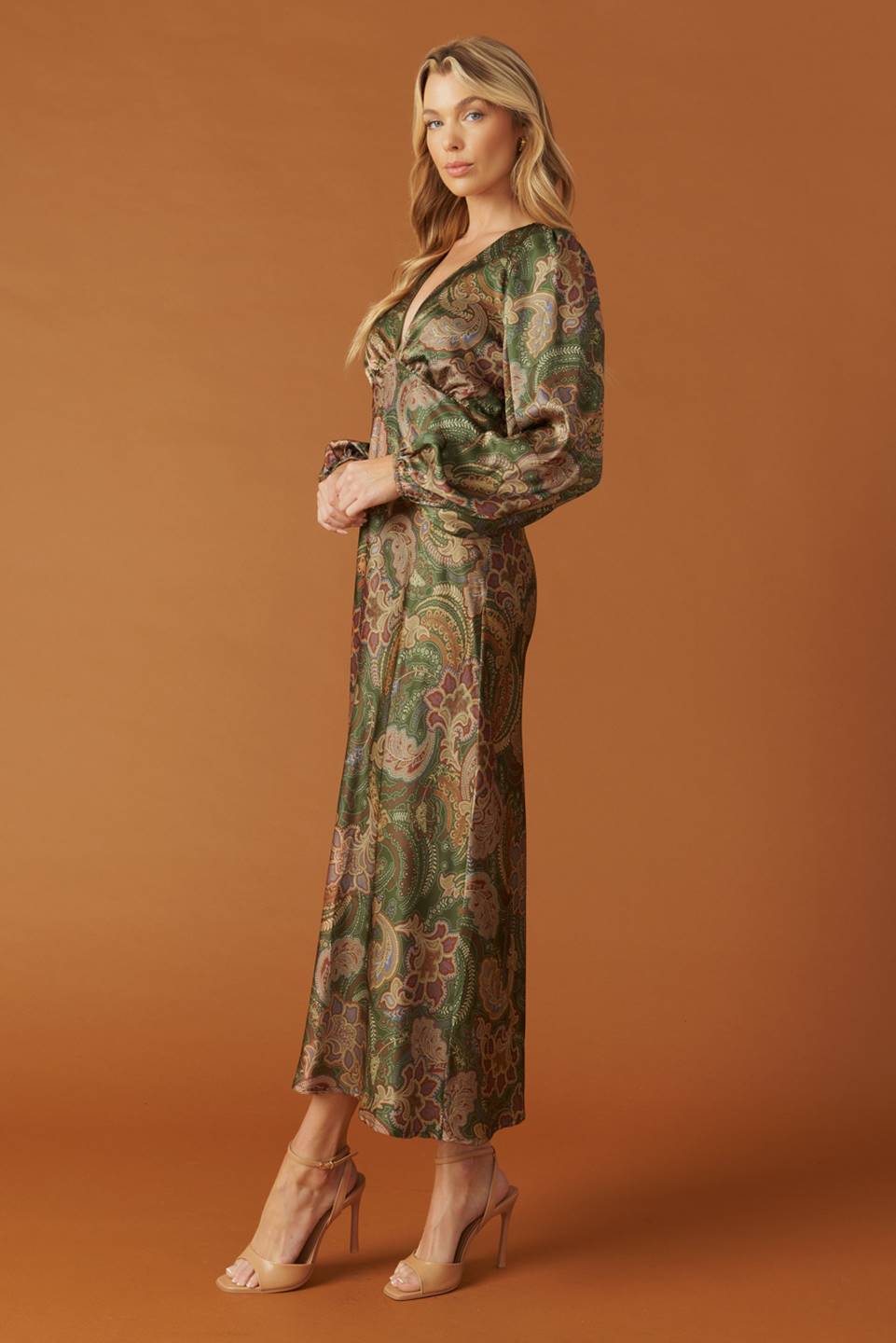 STICK SEASON WOVEN MIDI DRESS Flying Tomato