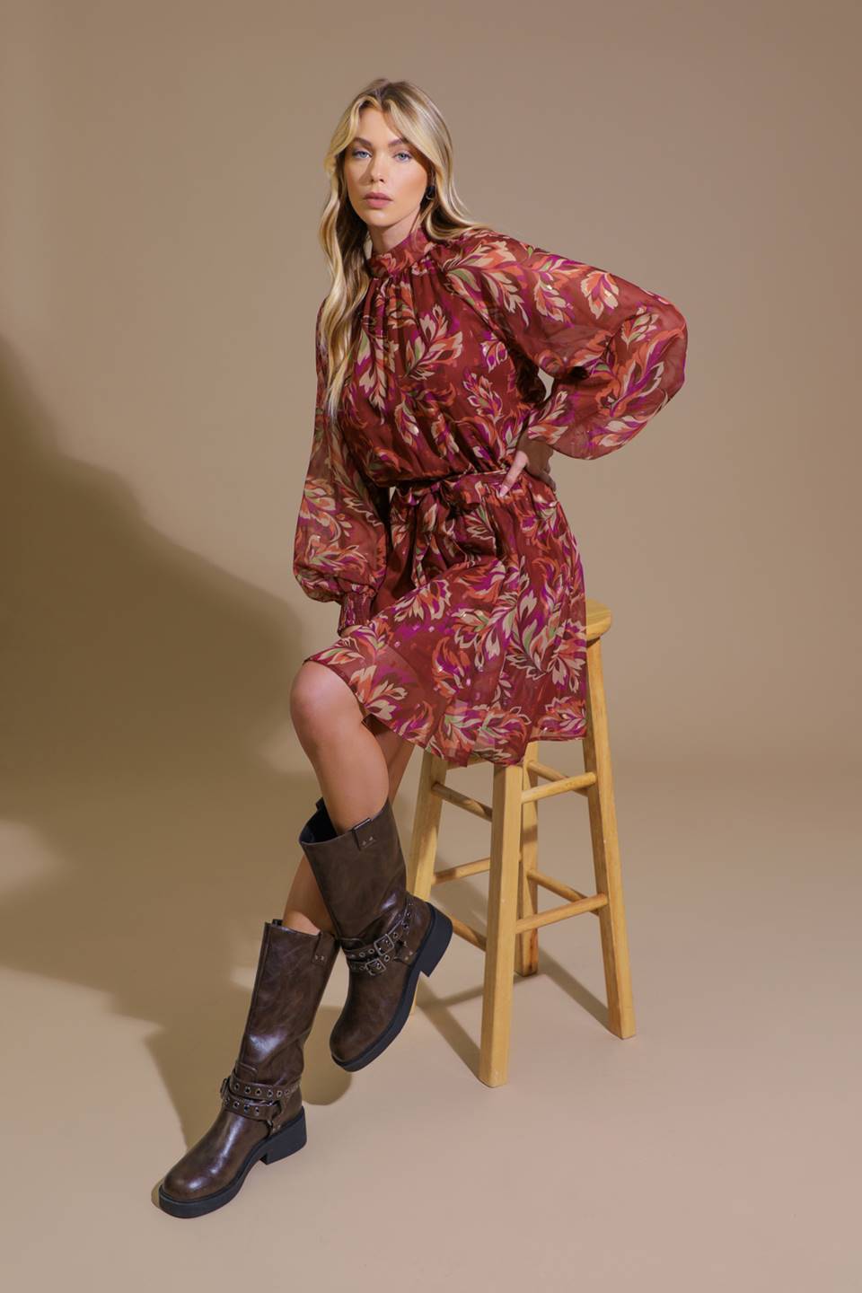 ARTISTIC ESSENCE WOVEN MINI DRESS Flying Tomato