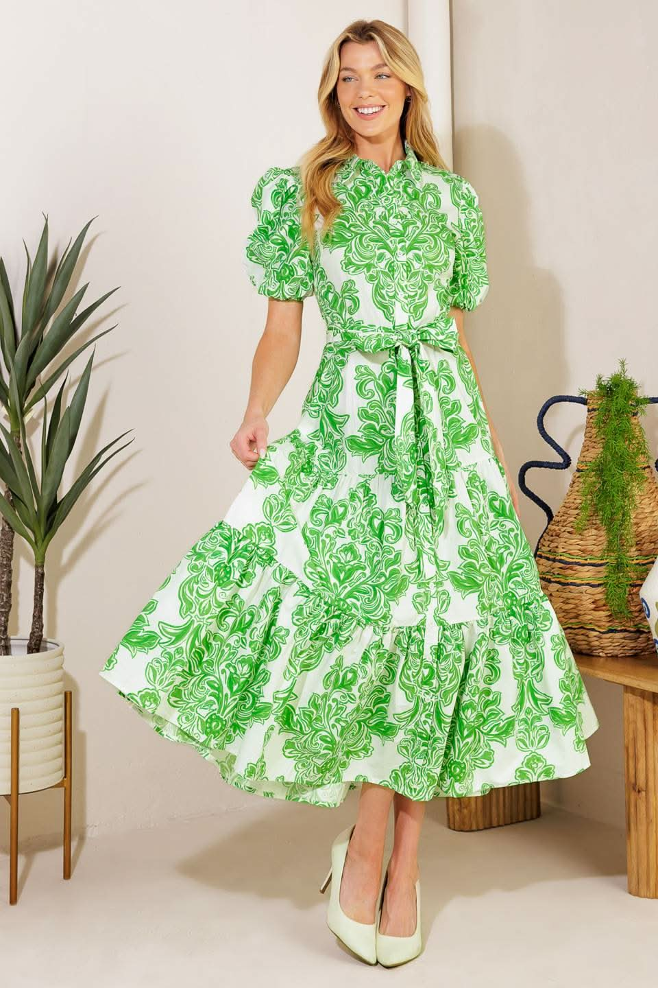 Charming Printed Midi Dress with Puff Sleeves