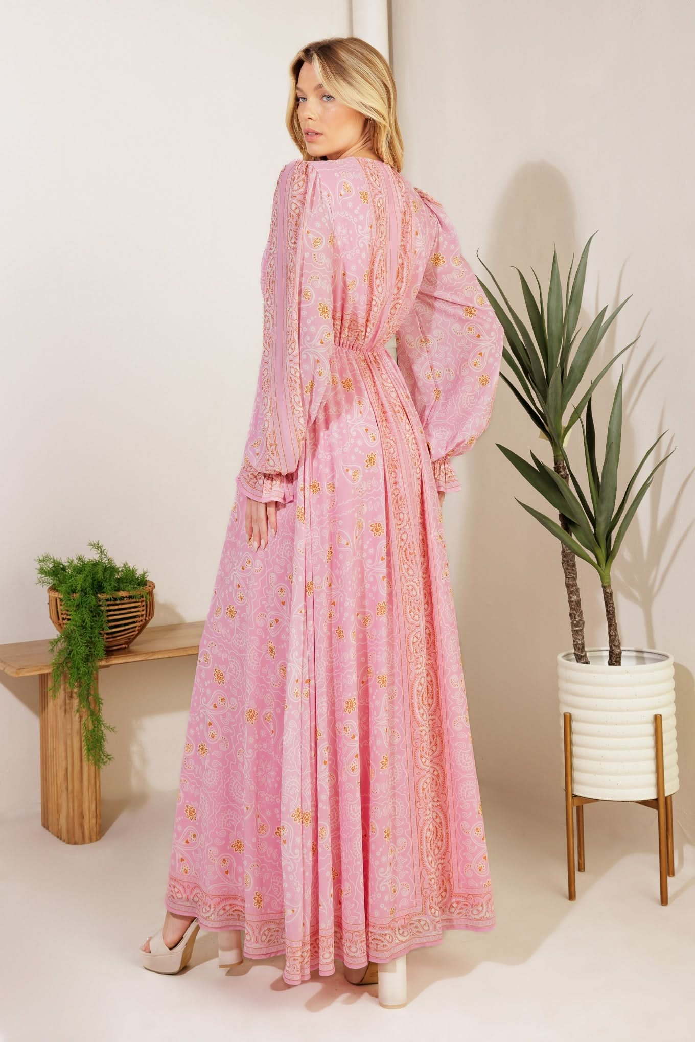 TIMELESS ELEGANCE WOVEN MAXI DRESS