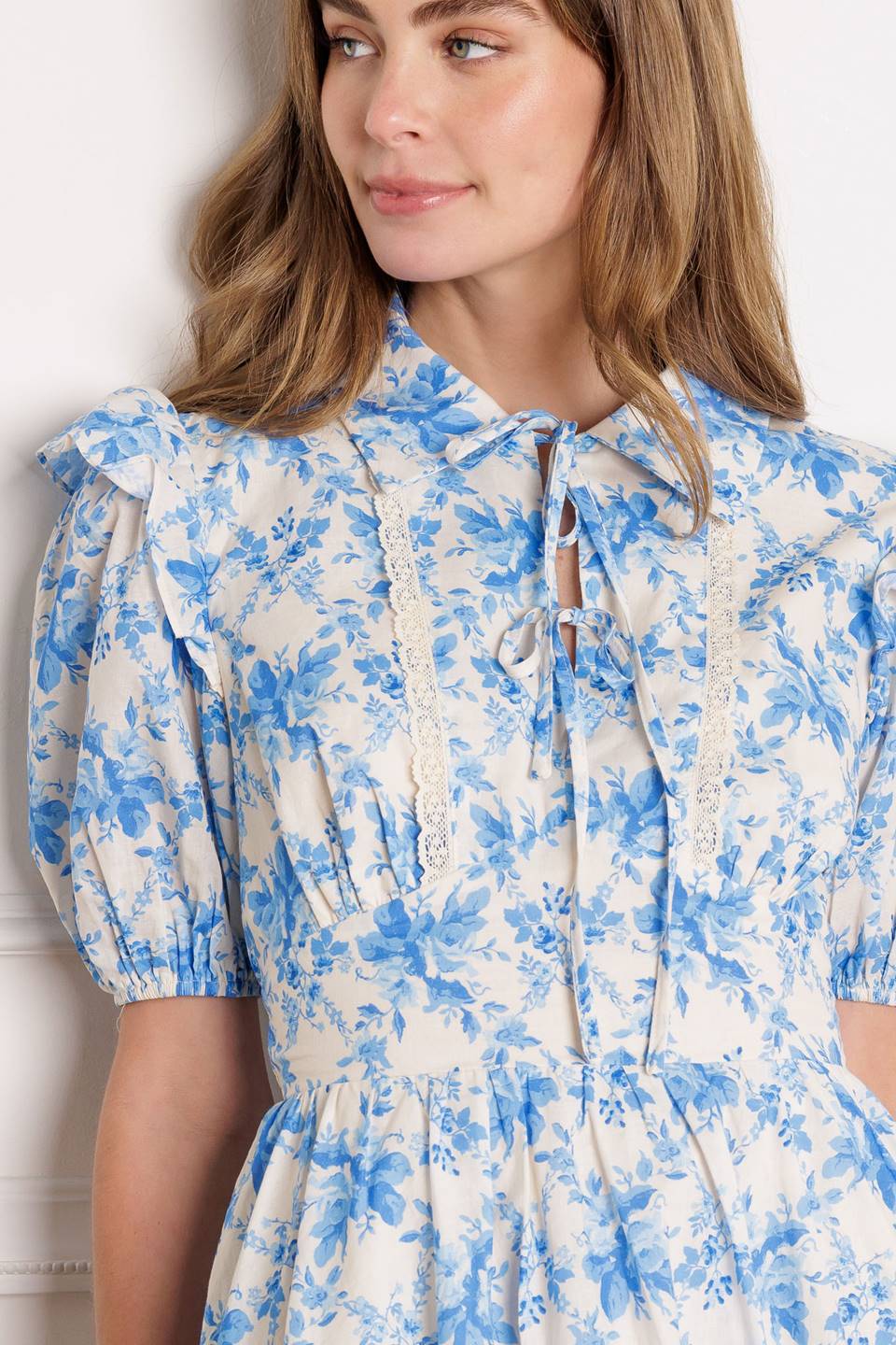 BLOOMING SHORES WOVEN MINI DRESS Flying Tomato