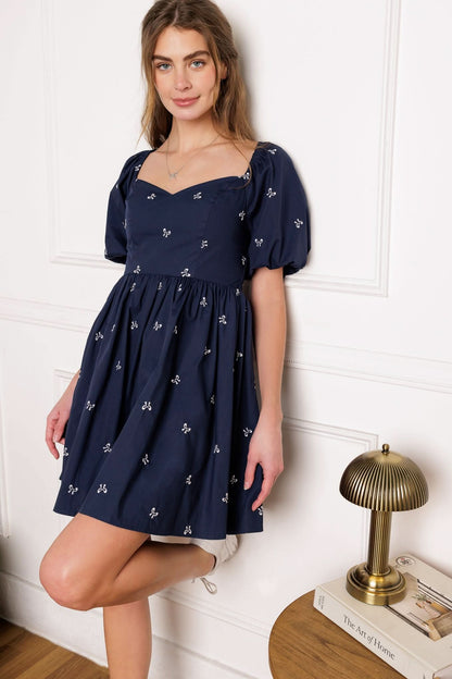 EMBROIDERED SWEETHEART MINI DRESS