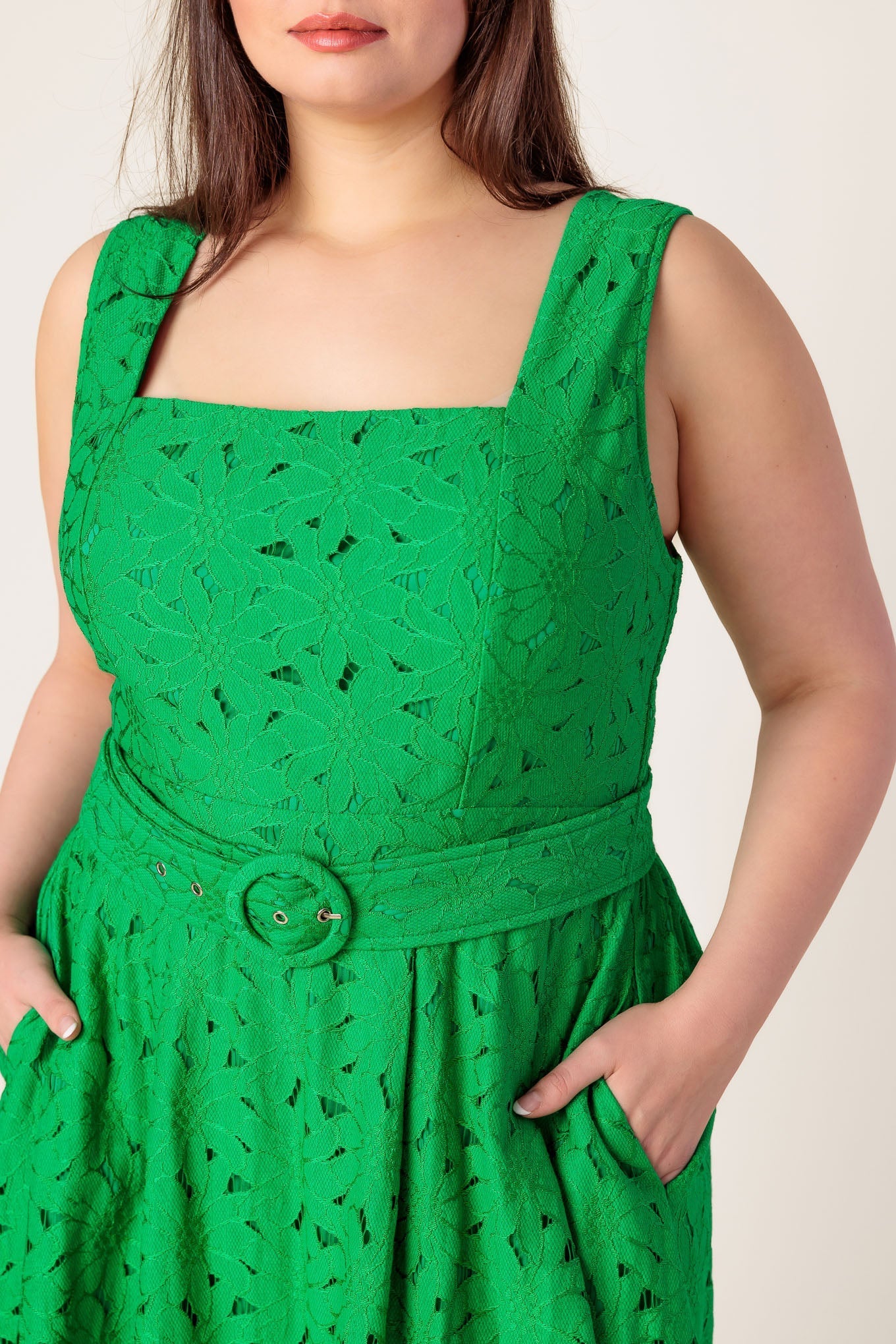 DAFFODILS & DAYDREAMS WOVEN LACE MIDI DRESS Flying Tomato