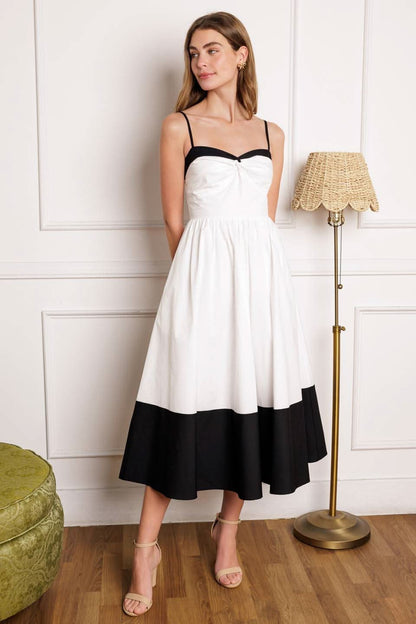 HEARTBEAT MIDI DRESS WITH SWEETHEART NECKLINE