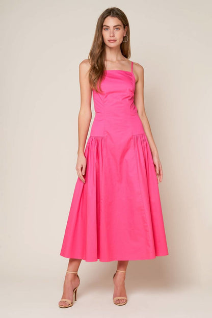 ELEGANT COTTON MIDI DRESS WITH SWEETHEART NECKLINE