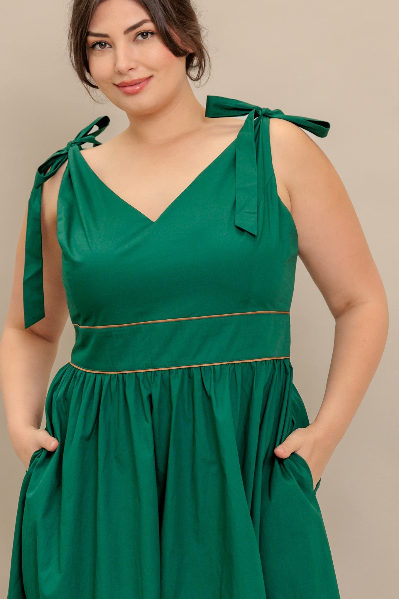 FOREST CHARM WOVEN COLOR BLOCKED MIDI DRESS Flying Tomato