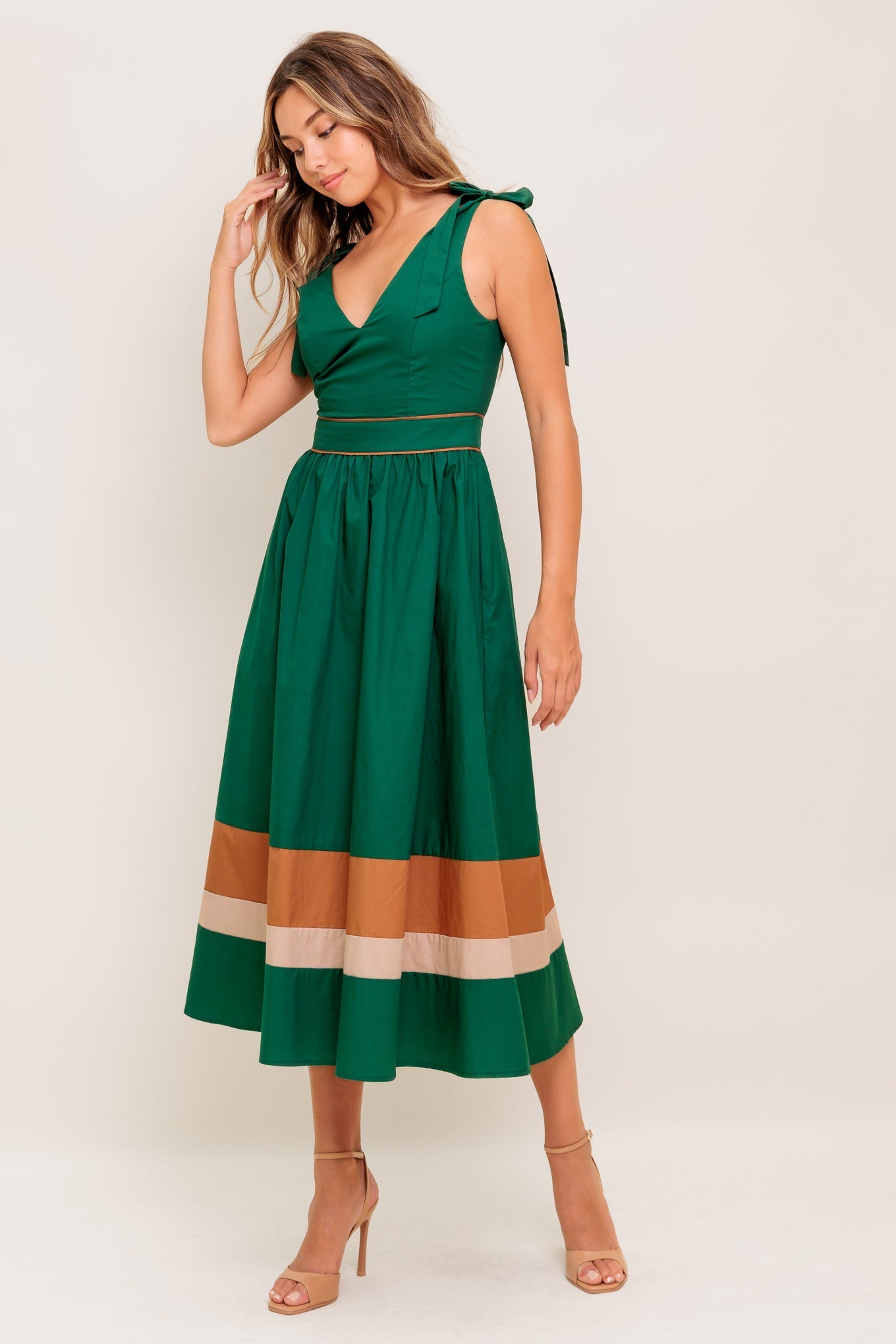 FOREST CHARM WOVEN COLOR BLOCKED MIDI DRESS Flying Tomato