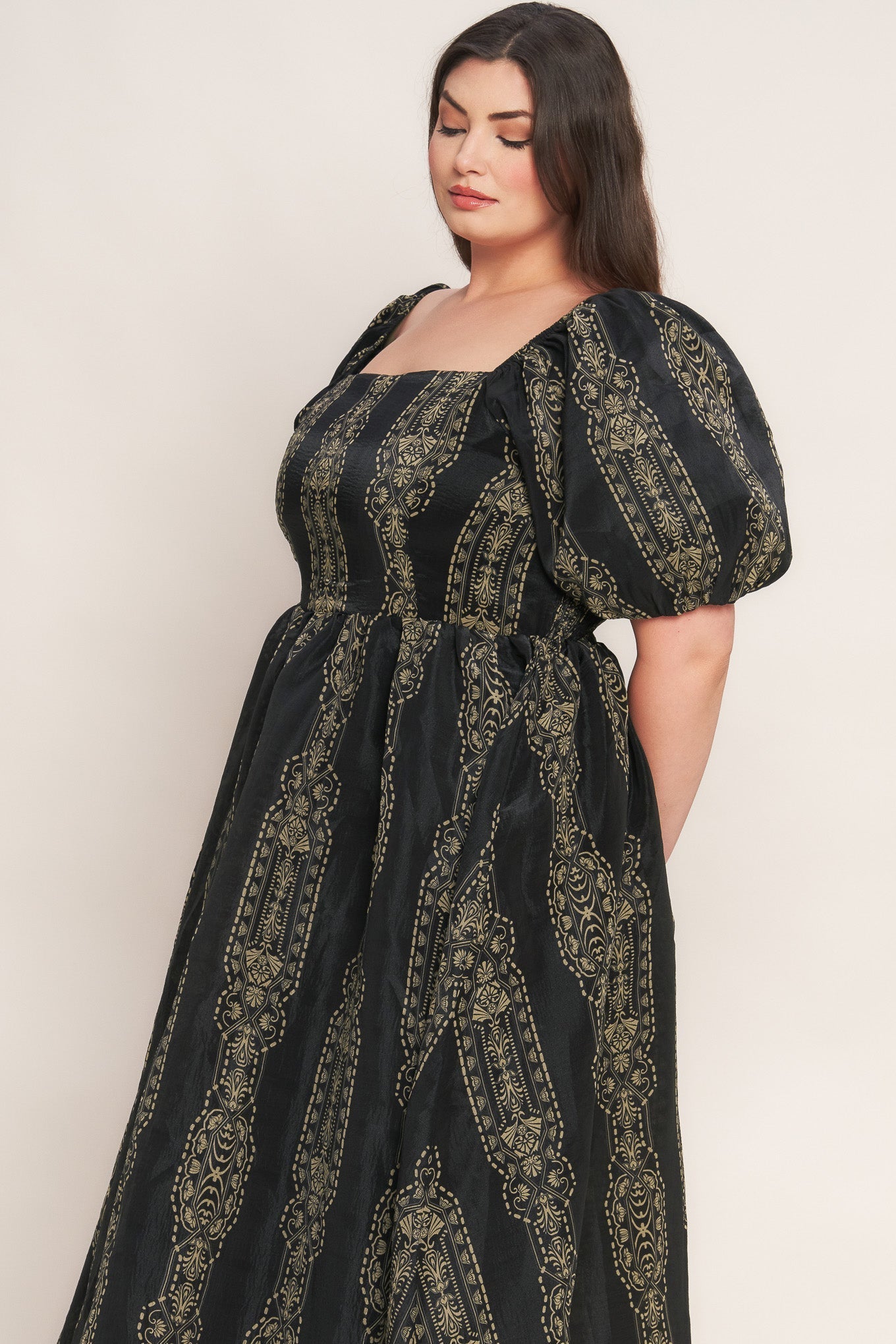 VINTAGE SQUARE WOVEN MIDI DRESS Flying Tomato