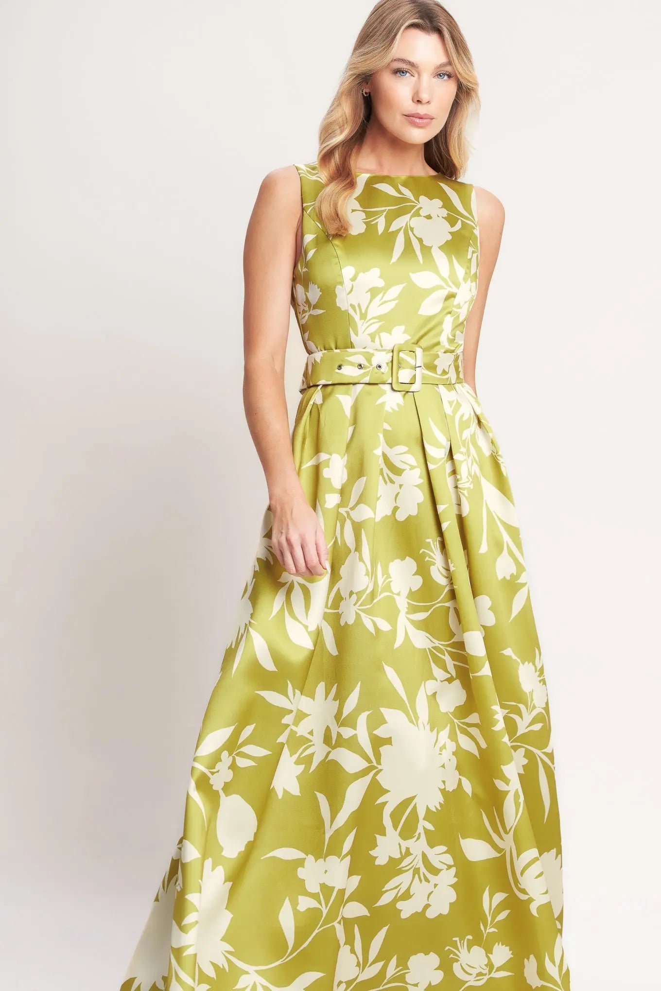 Lime Floral Print Woven Maxi Dress With Belt Open Back Flying Tomato