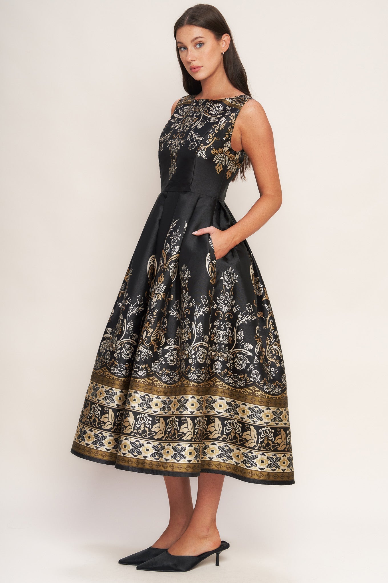 Baroque Spell Printed Woven Midi Dress Roundneck Sleeveless Flying Tomato