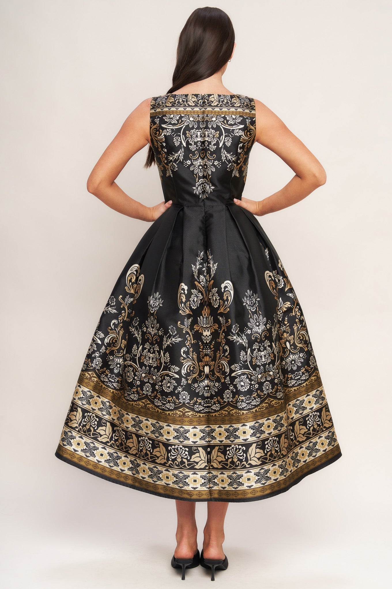 Baroque Spell Printed Woven Midi Dress Roundneck Sleeveless Flying Tomato