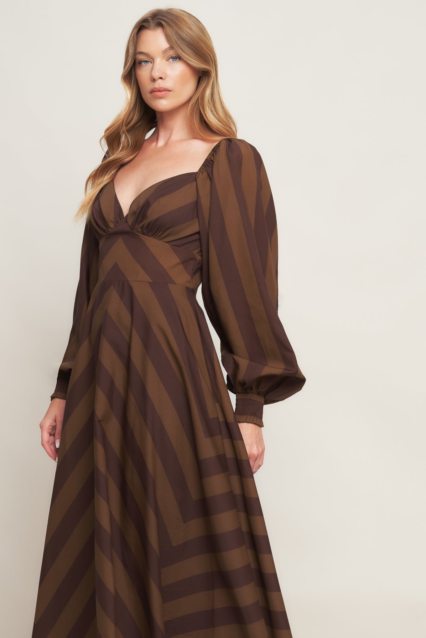 Brown Goddess Flow Woven Midi Dress Sweetheart Neckline Flying Tomato