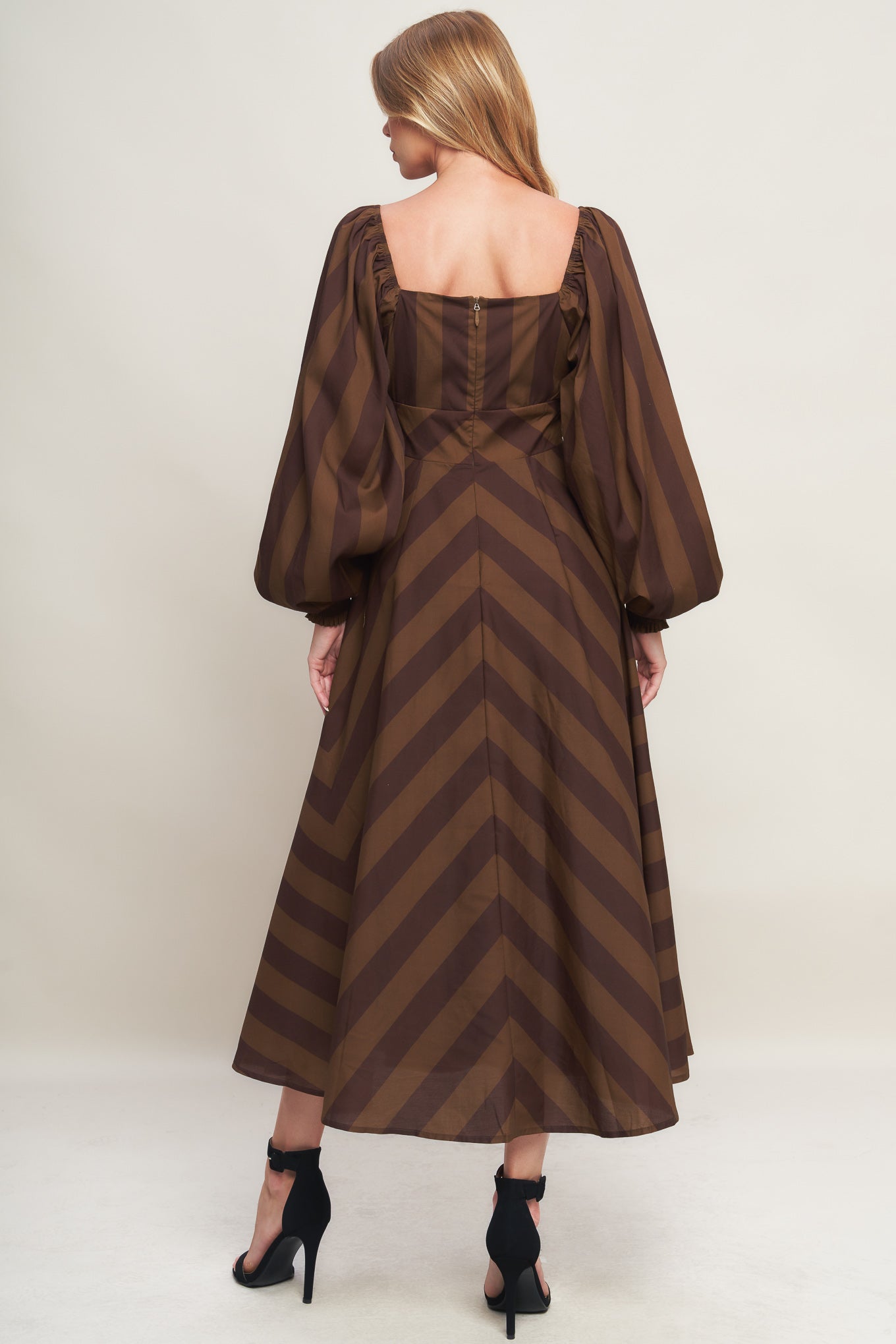 Brown Goddess Flow Woven Midi Dress Sweetheart Neckline Flying Tomato