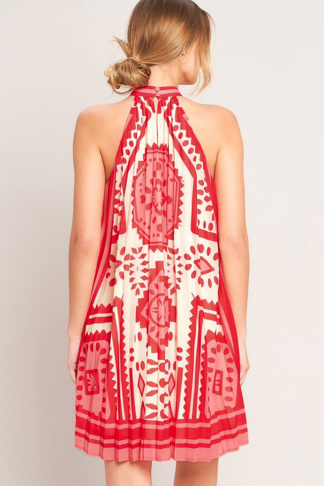 SUNSET MEDALLION WOVEN MINI DRESS