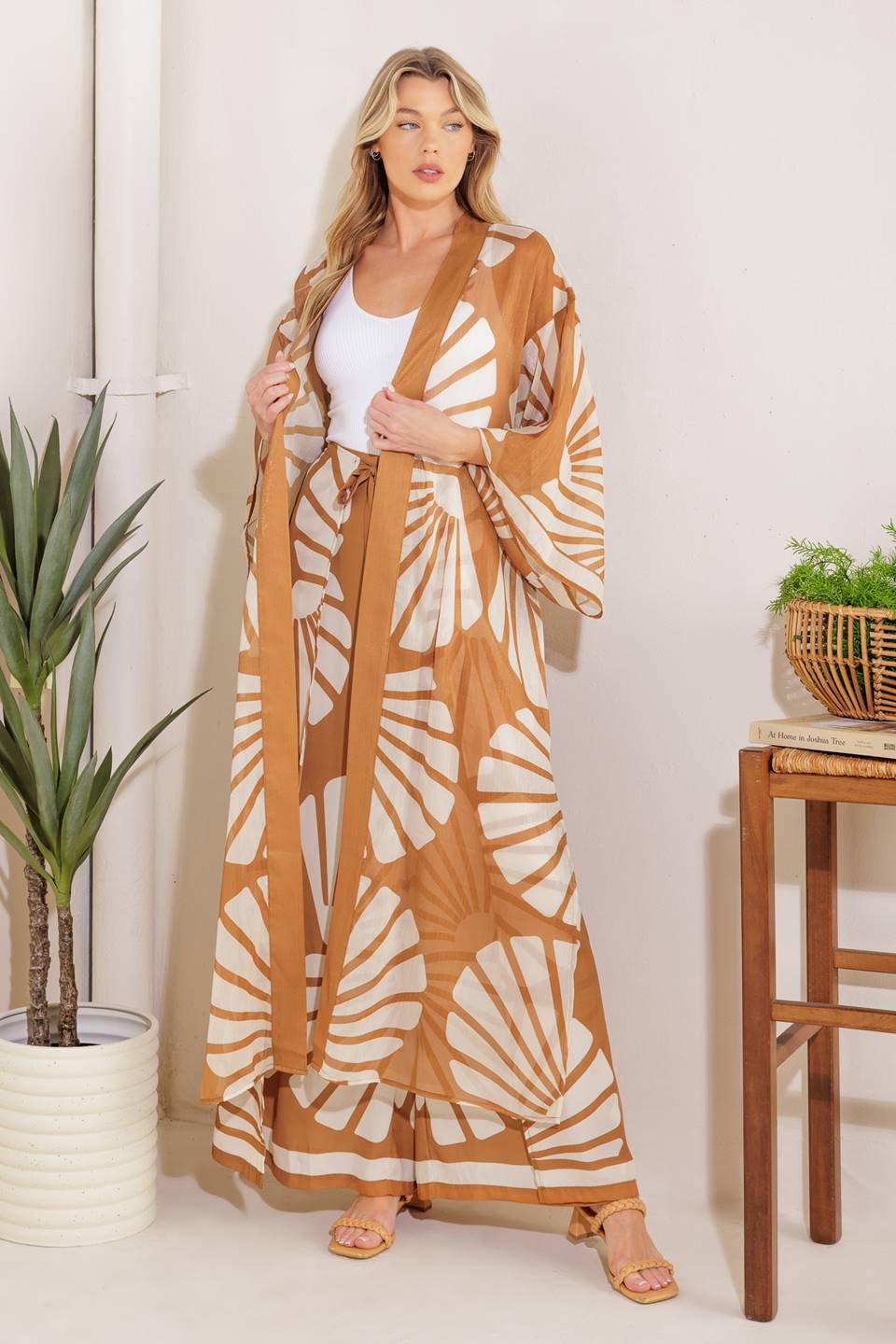 LOVE IN WAITING WOVEN KIMONO AND PANT SET