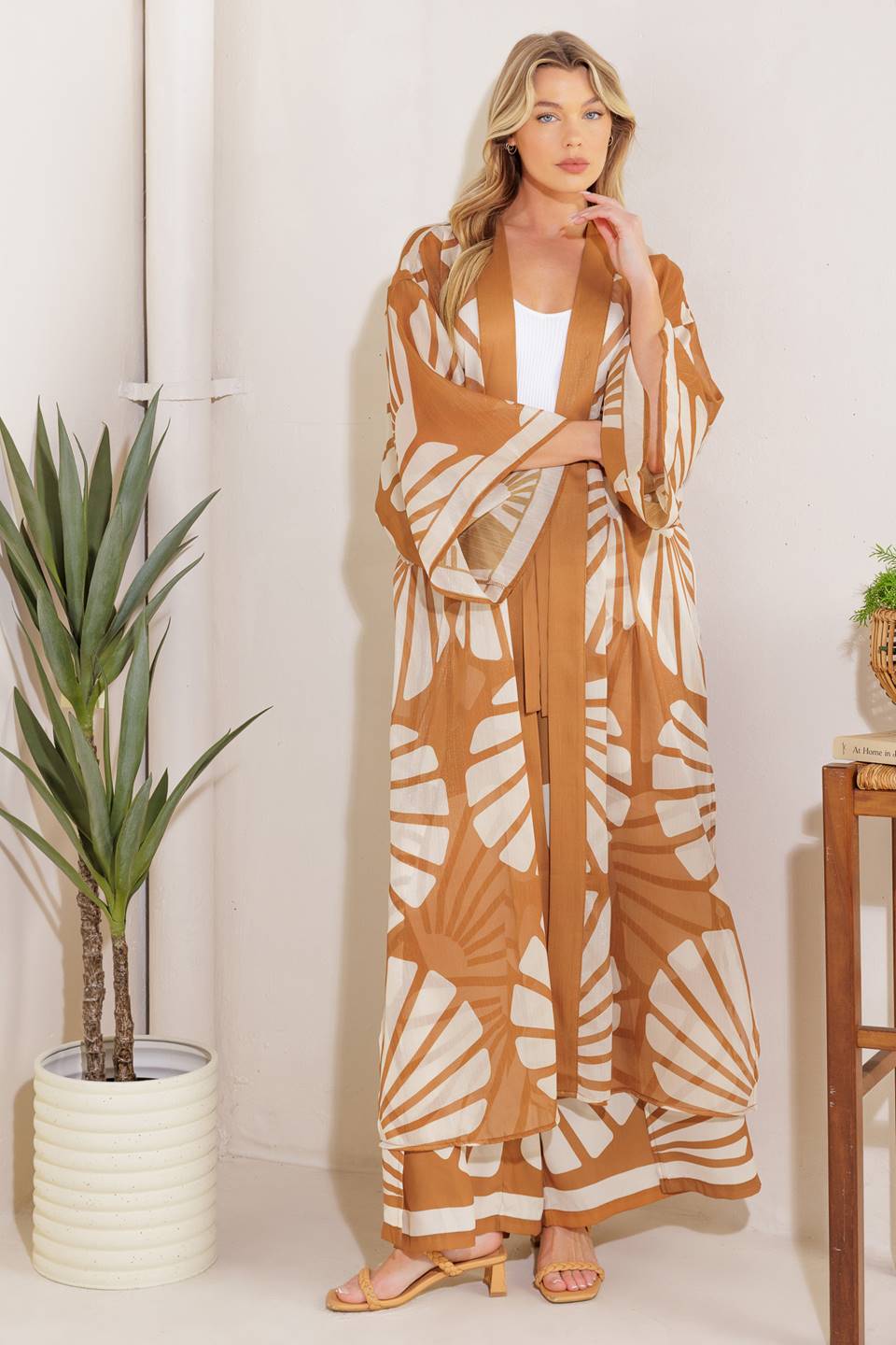 LOVE IN WAITING WOVEN KIMONO AND PANT SET