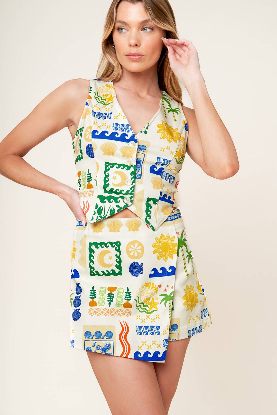 BON VOYAGE WOVEN VEST Flying Tomato