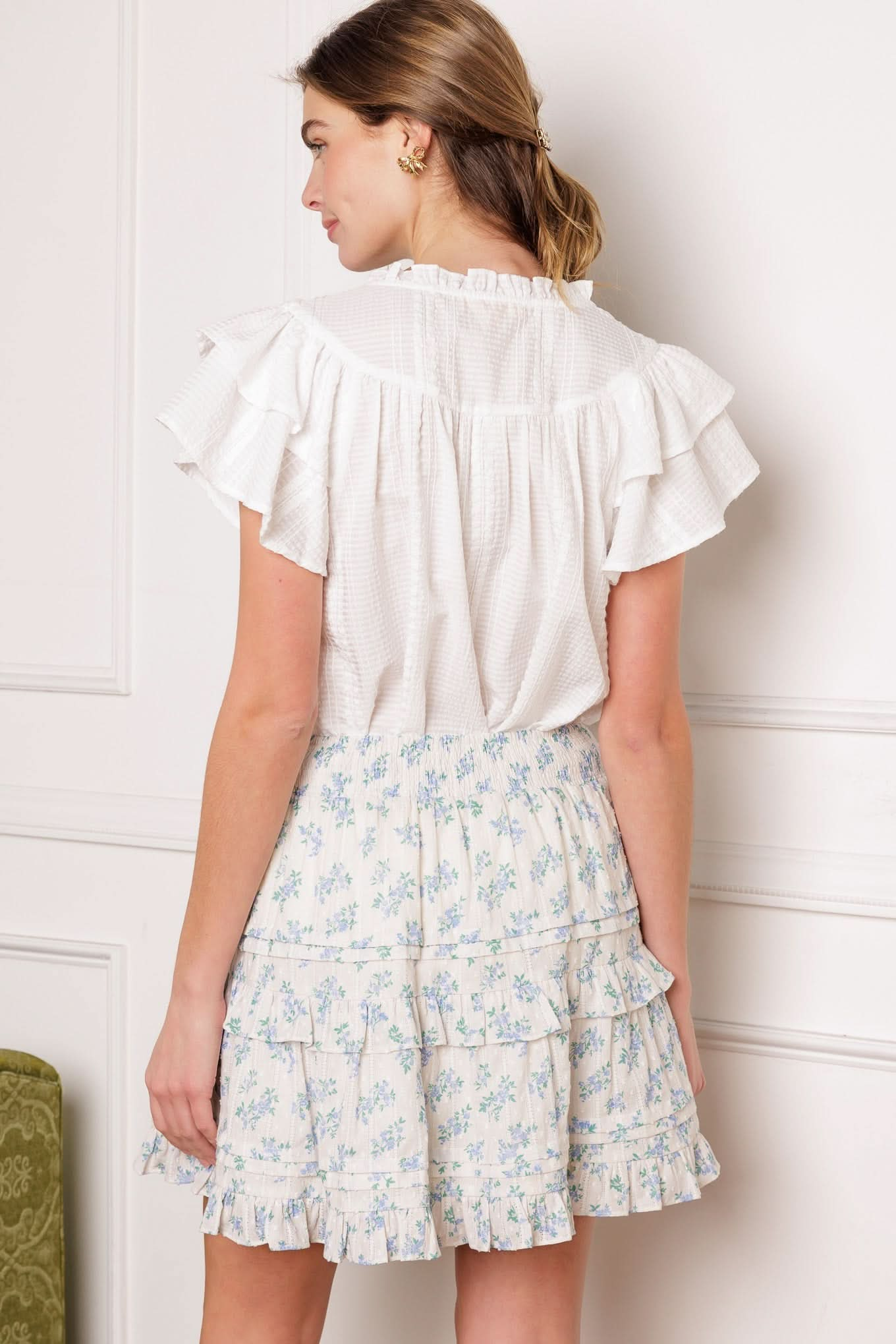 TEXTURED RUFFLE TIER MINI SKIRT