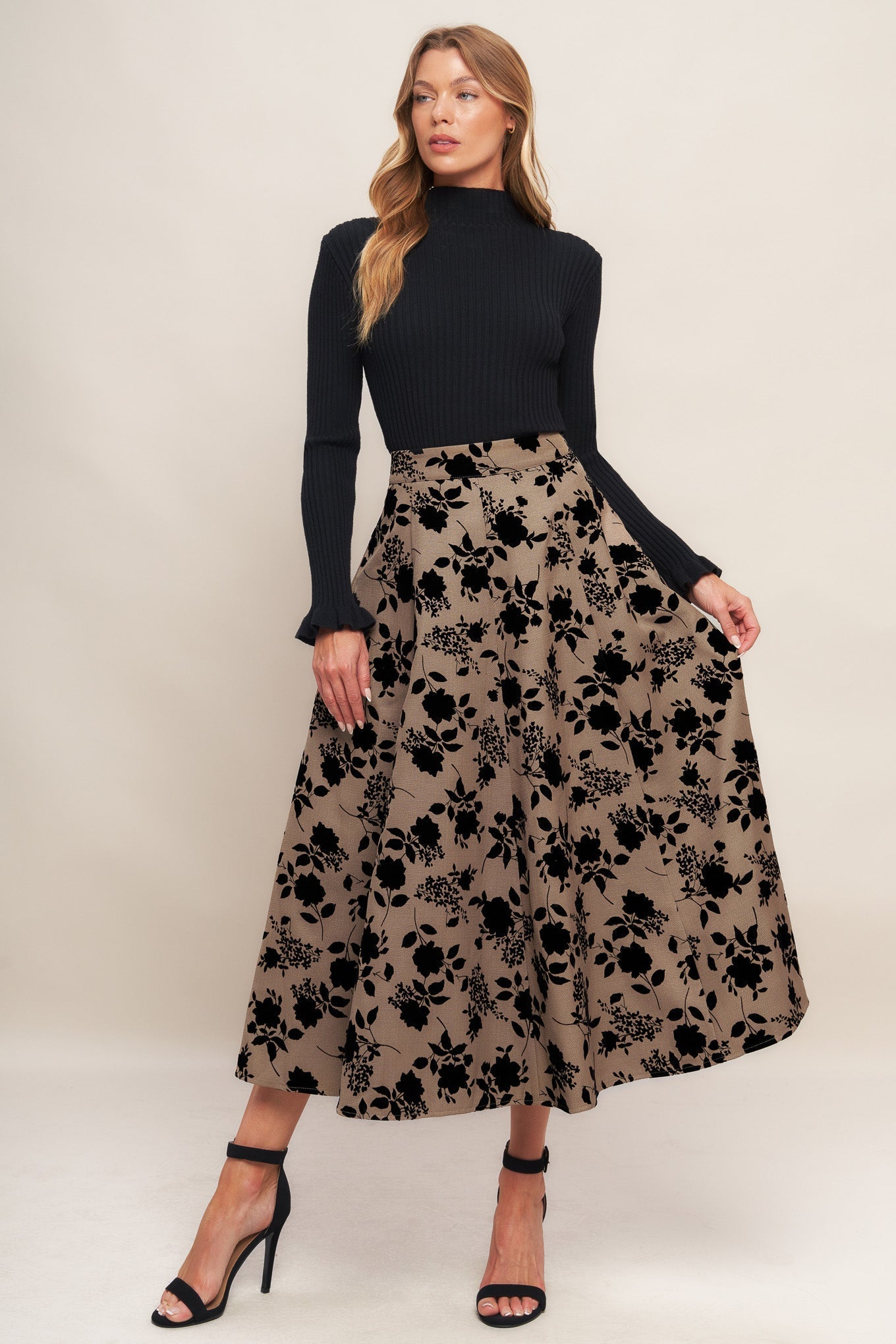 CLASSIC BLOOM LOOK WOVEN FLOCKING CIRCLE SKIRT Flying Tomato