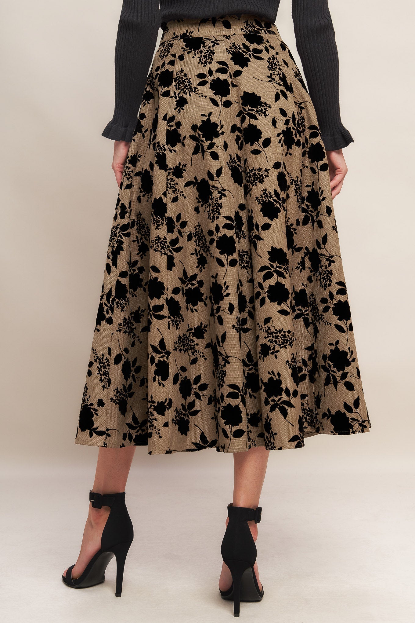 CLASSIC BLOOM LOOK WOVEN FLOCKING CIRCLE SKIRT Flying Tomato