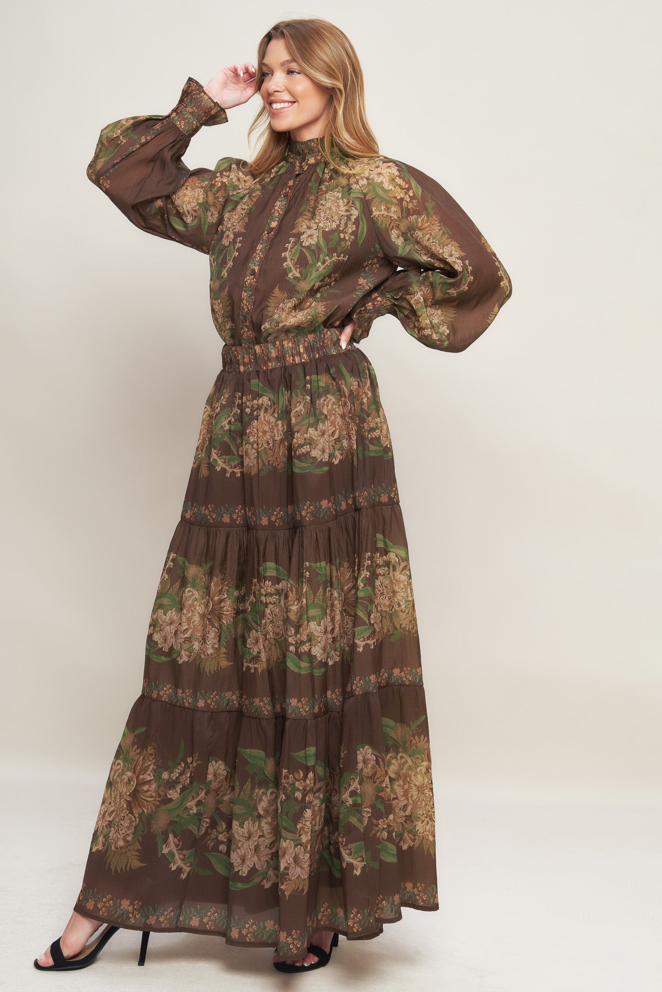 Celebrity Moment Woven Maxi Skirt Elastic Waist Print Flying Tomato