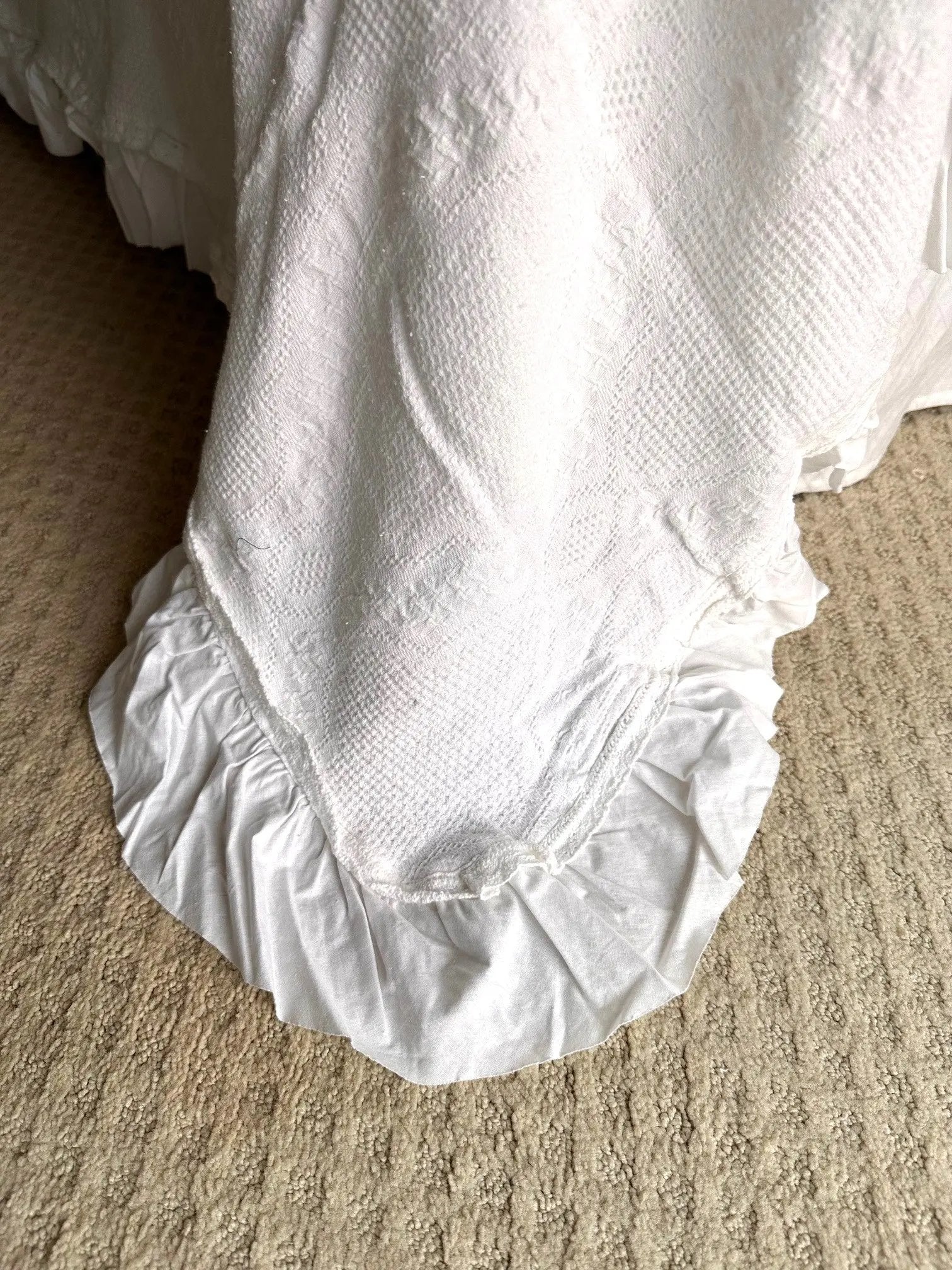 Cotton White Lace Bedspread with Matching Shams for King and Queen Beds - Love Salve 