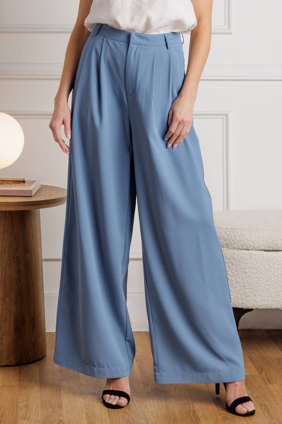 How Can It Be Woven Pants with Side Pockets and Wide Leg