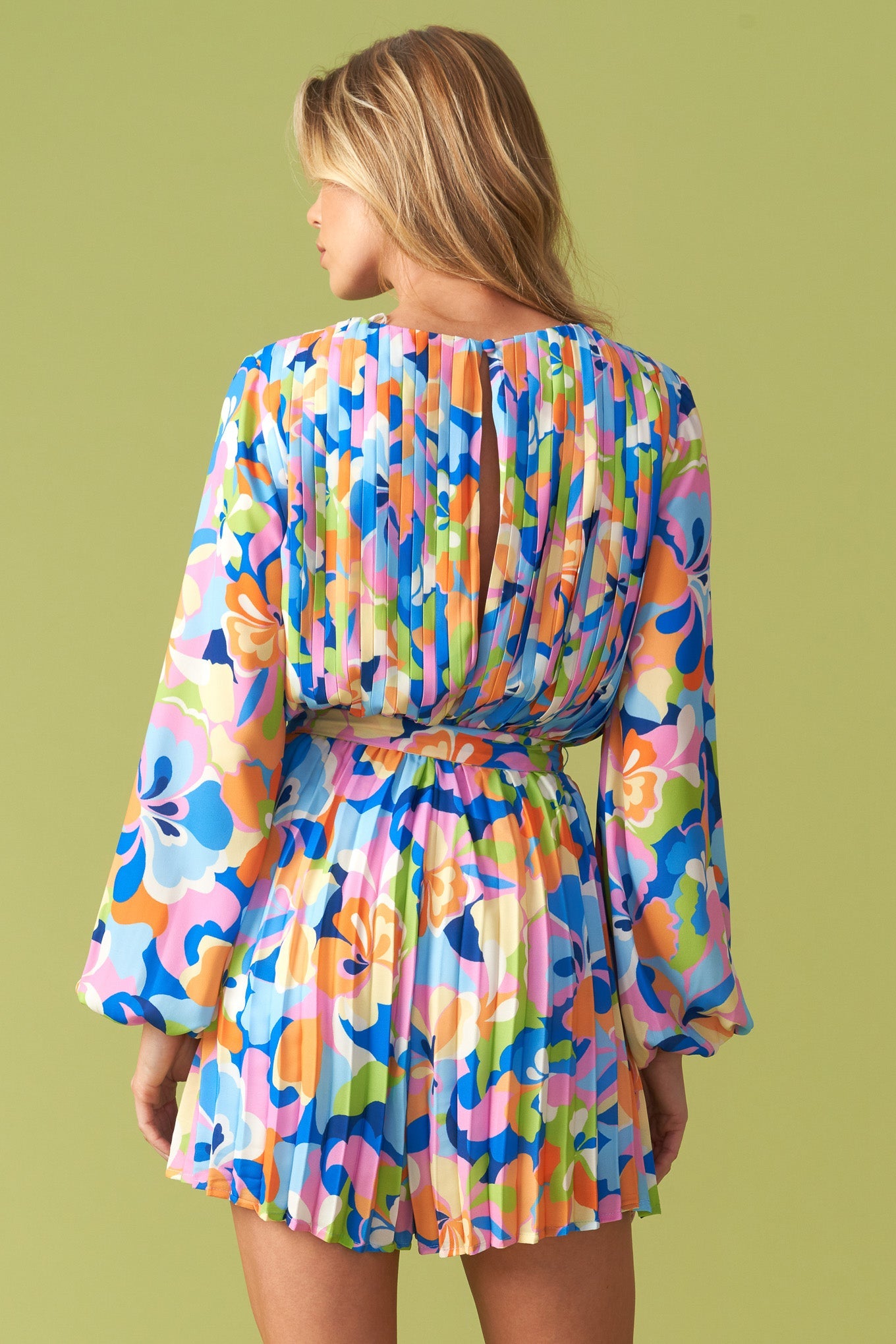 Yes Please Woven Romper with Printed Design and Sleeves