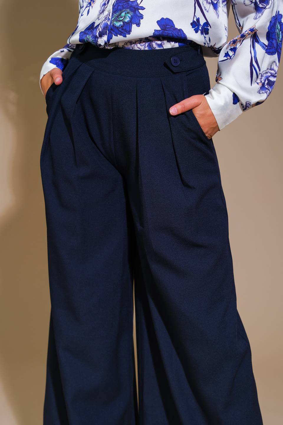 TERRACE VIEWS WOVEN PANTS Flying Tomato