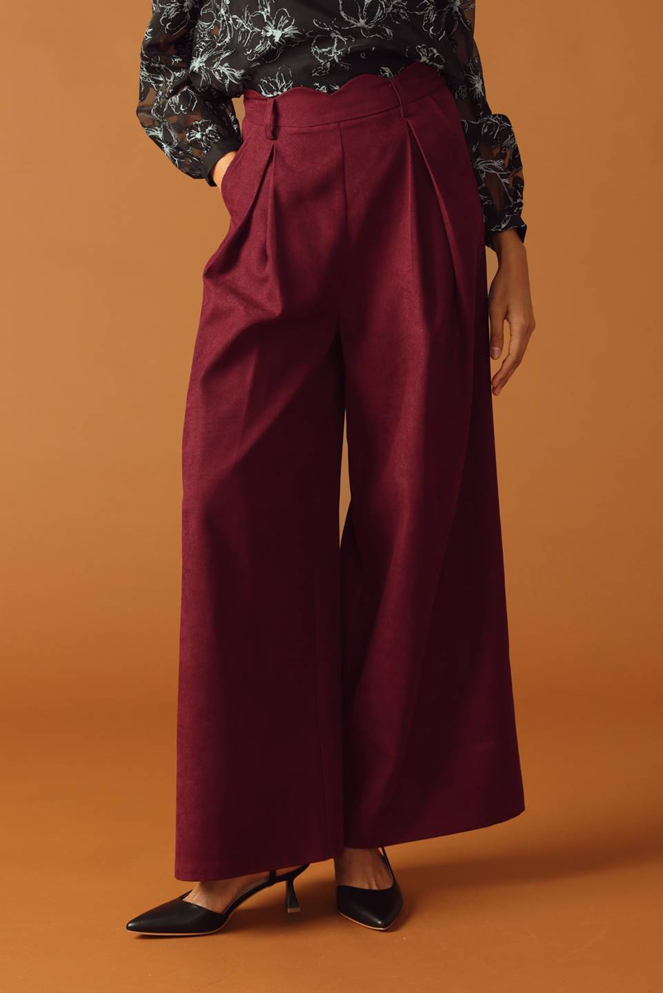 DOESN'T GET ANY BETTER WOVEN PANTS Flying Tomato