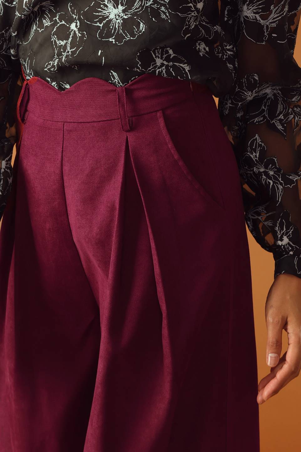 DOESN'T GET ANY BETTER WOVEN PANTS Flying Tomato