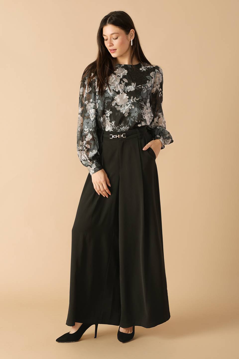 SWEET HARMONY BLACK WOVEN PANTS Flying Tomato