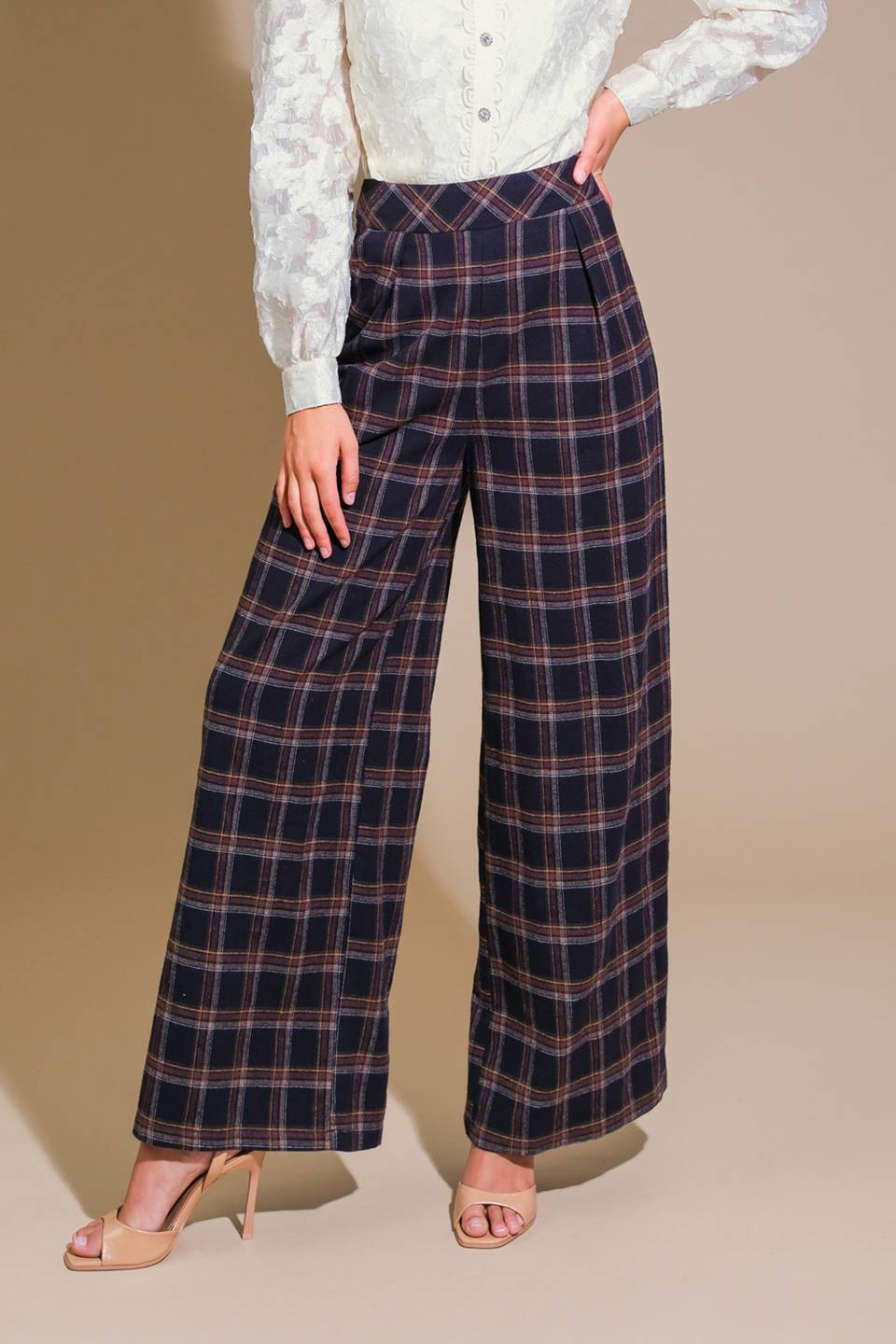 CAN'T FORGET WOVEN PLAID PANTS