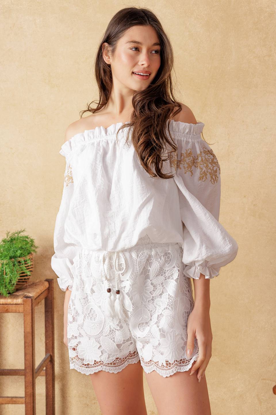 LIMITLESS TIME WOVEN SHORTS Flying Tomato