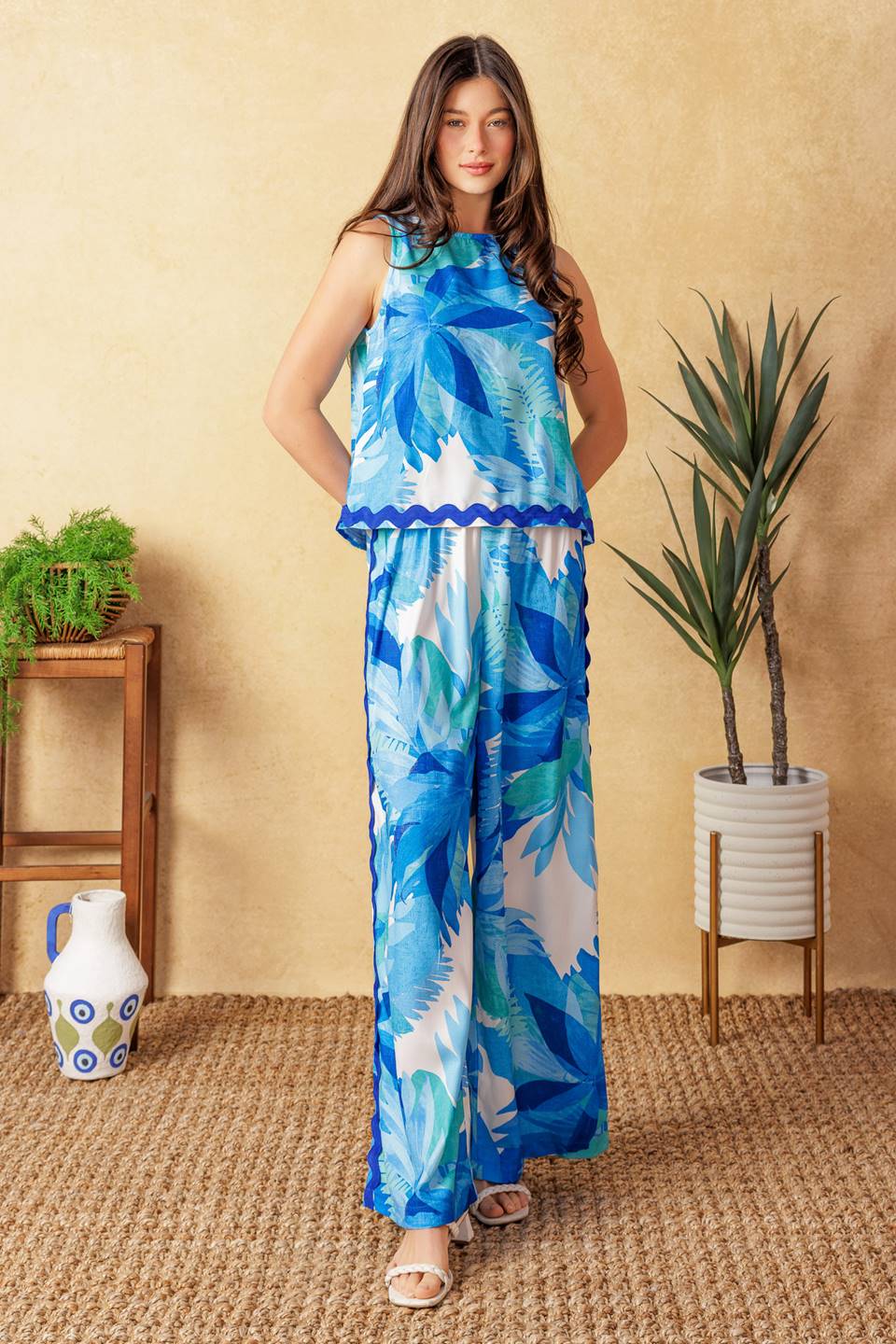 DAYS GO BY WOVEN PANTS Flying Tomato