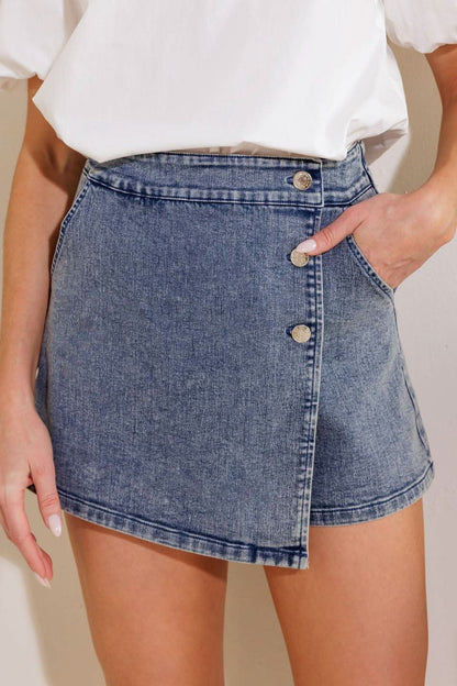 ACID WASHED DENIM SKORT WITH BUTTON DETAIL