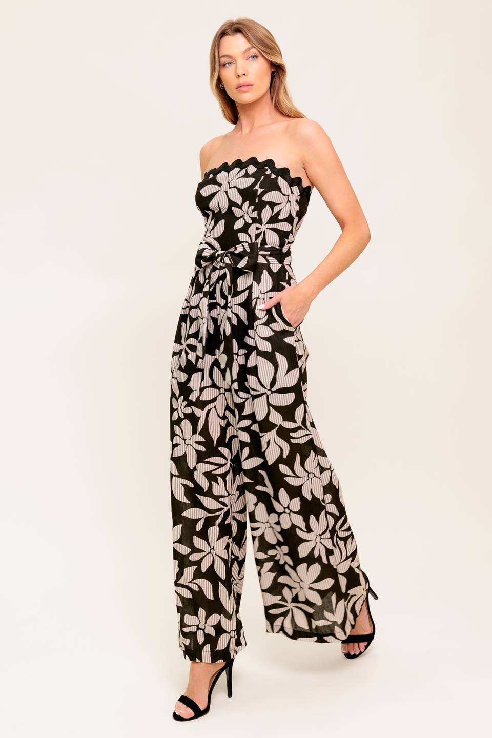 DREAMY ELEGANCE BLACK WOVEN JUMPSUIT Flying Tomato