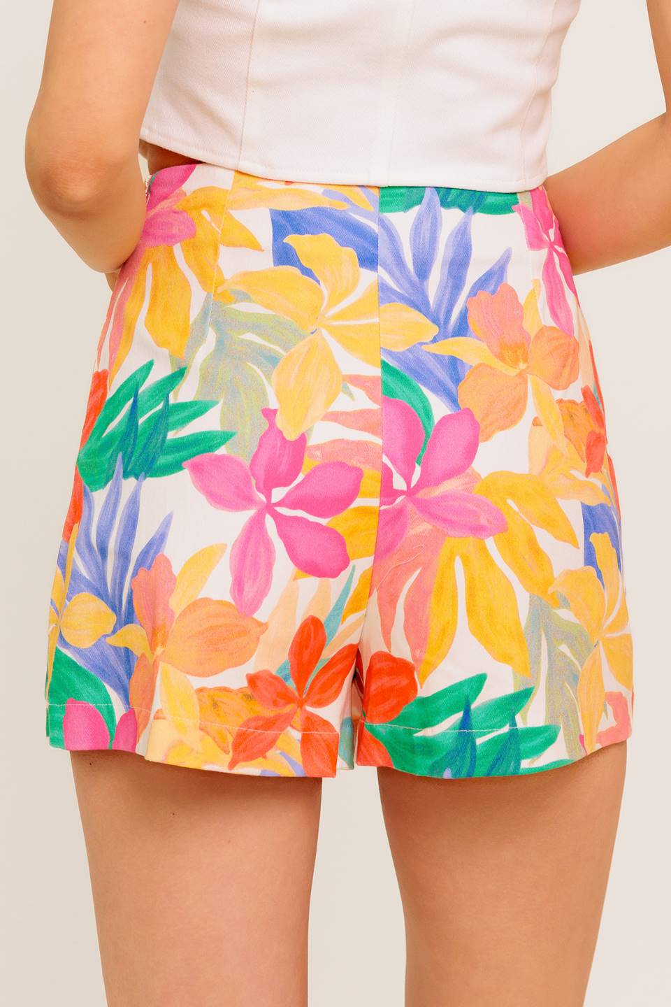 TIDAL TOUCH IVORY WOVEN SKORT Flying Tomato