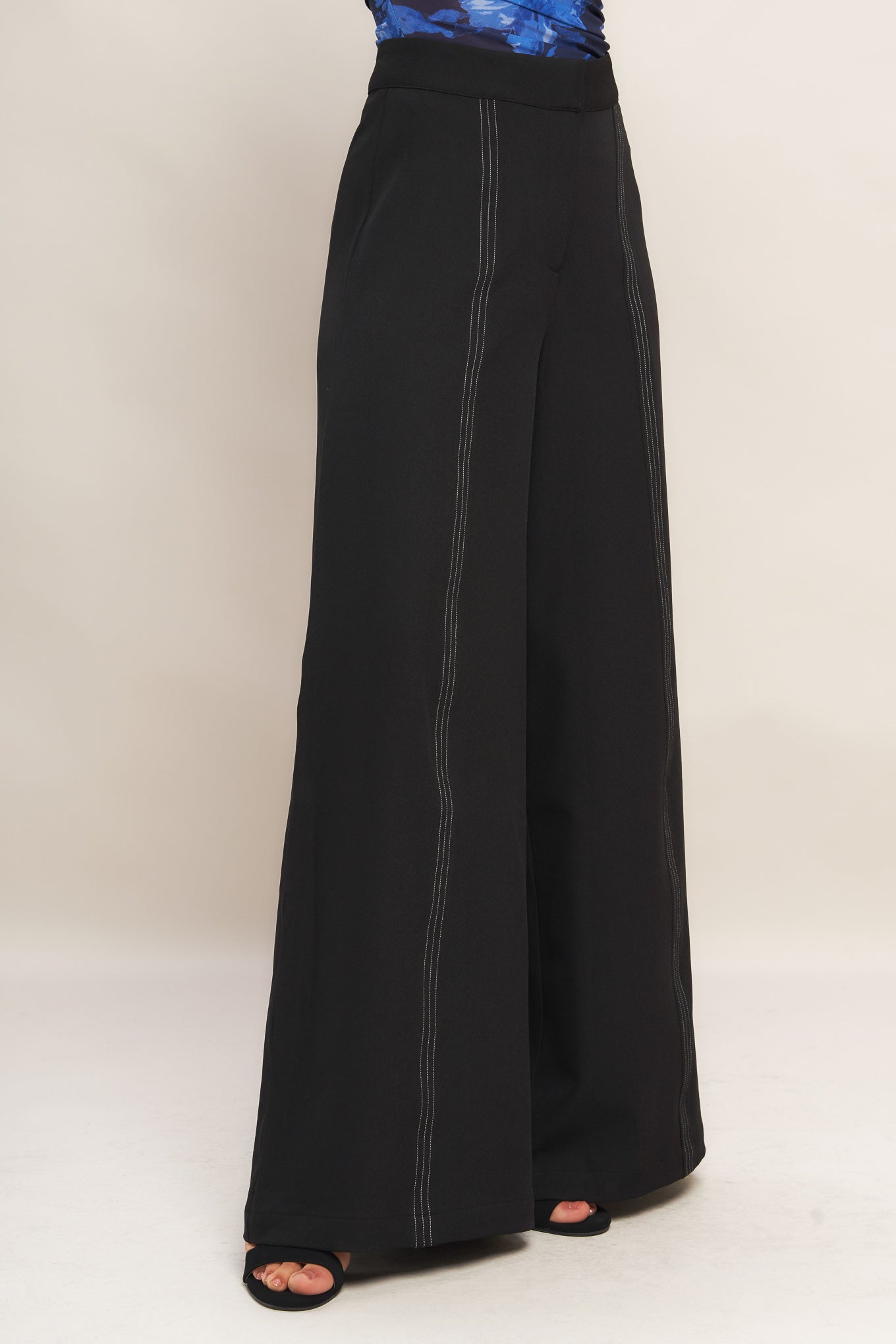 RUNWAY READY BLACK WOVEN WIDE LEG PANTS Flying Tomato