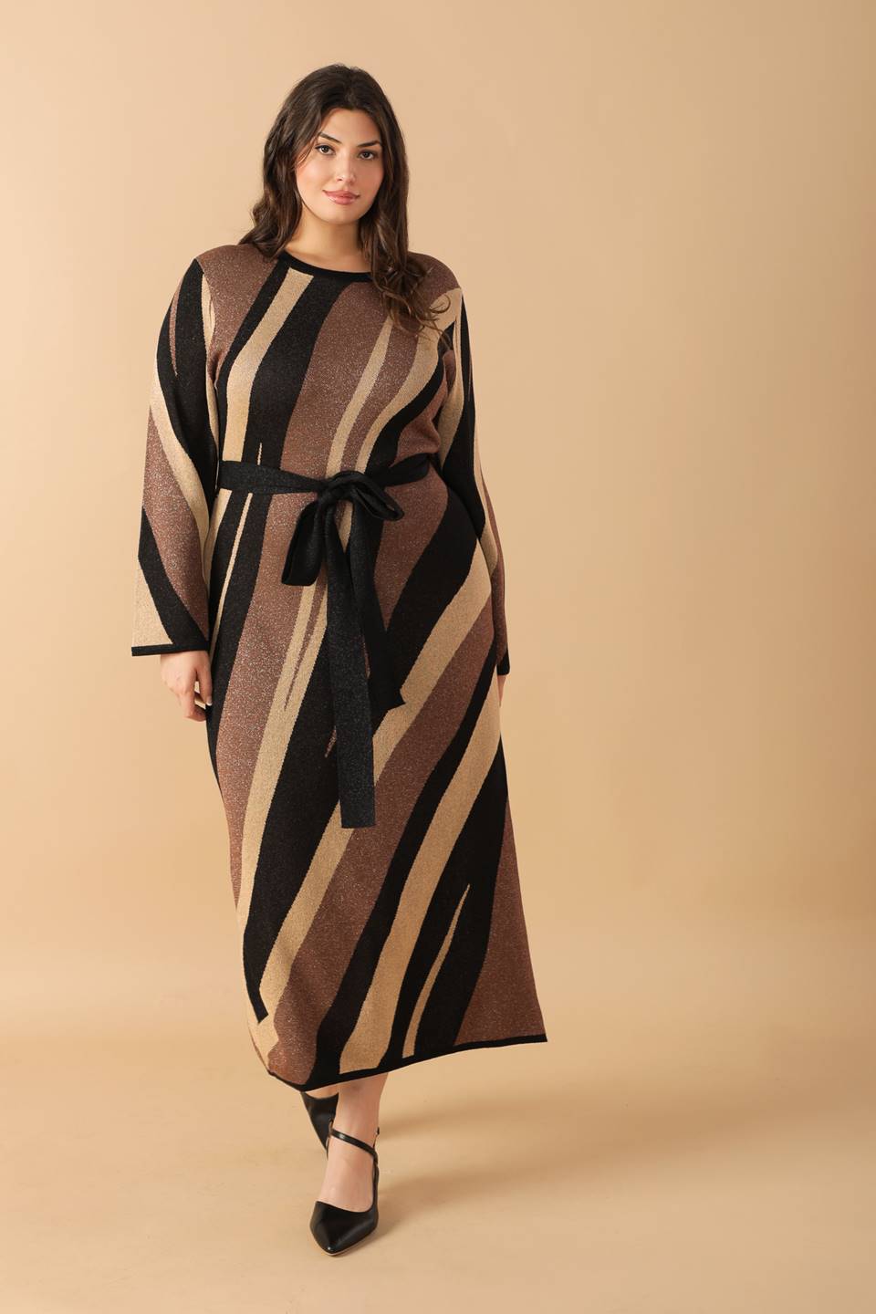 PUT ON A SMILE MIDI SWEATER DRESS Flying Tomato