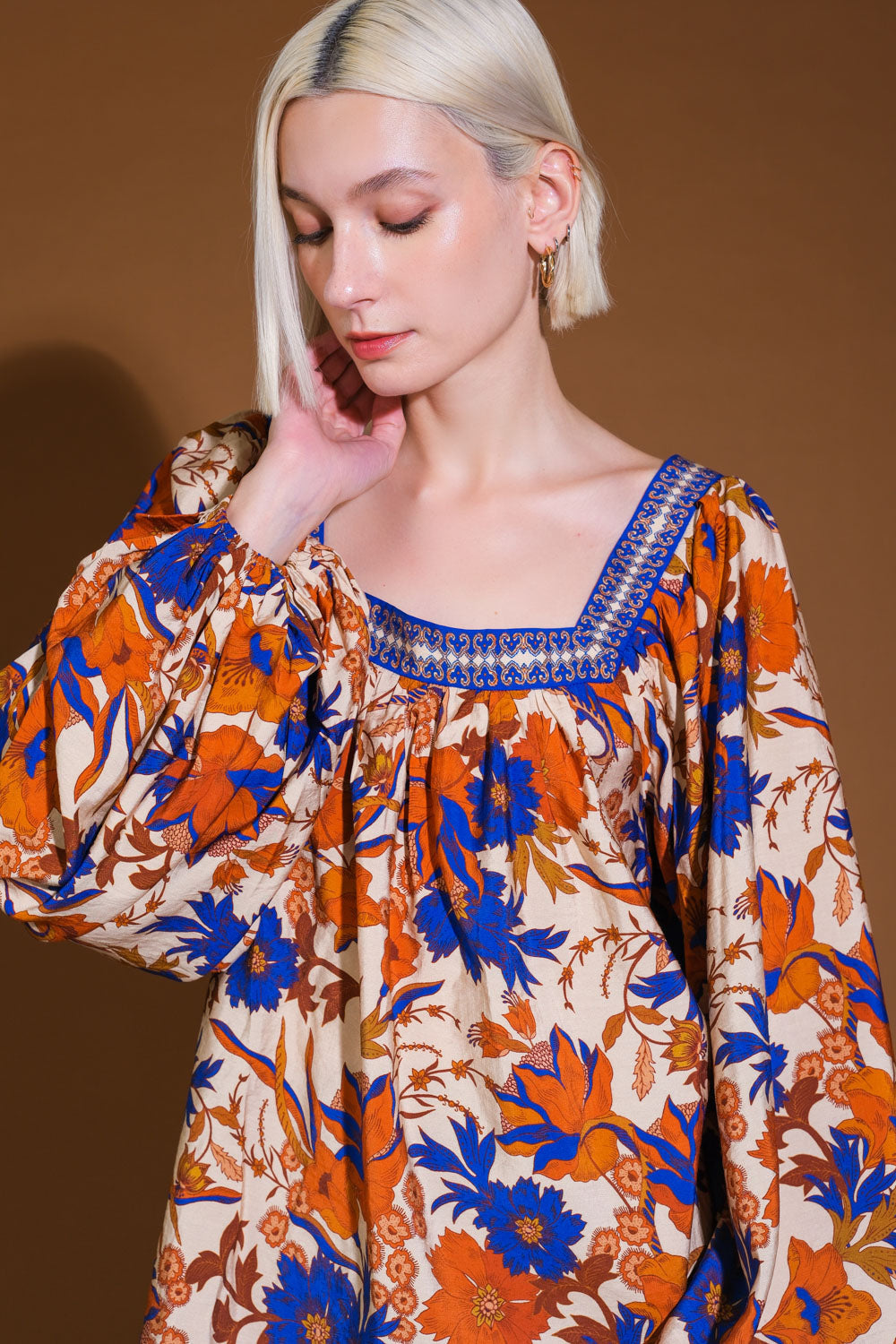 MY FAVORITE DAY RUST WOVEN TOP Flying Tomato