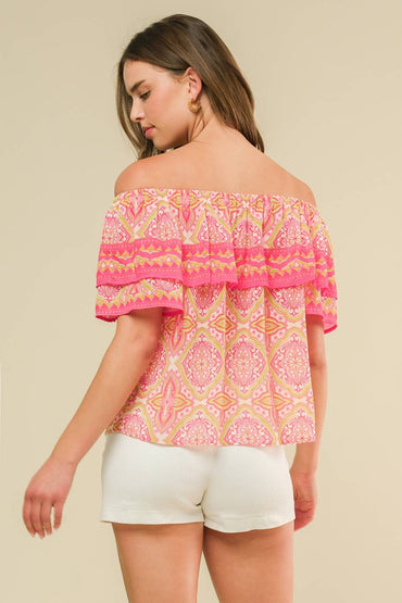 SPREAD CHEER WOVEN TOP