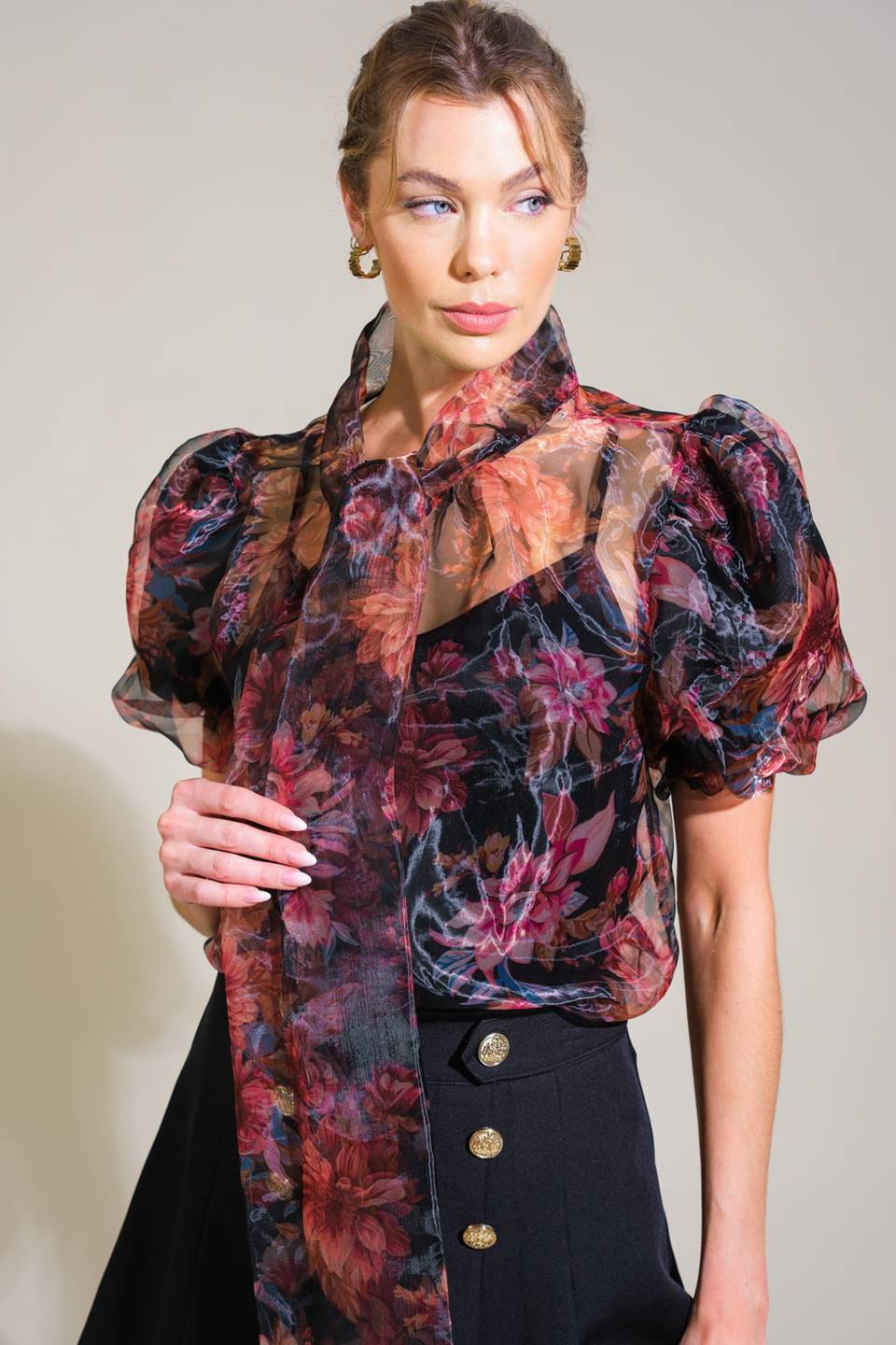 SEASIDE SERENITY FLORAL WOVEN TOP Flying Tomato