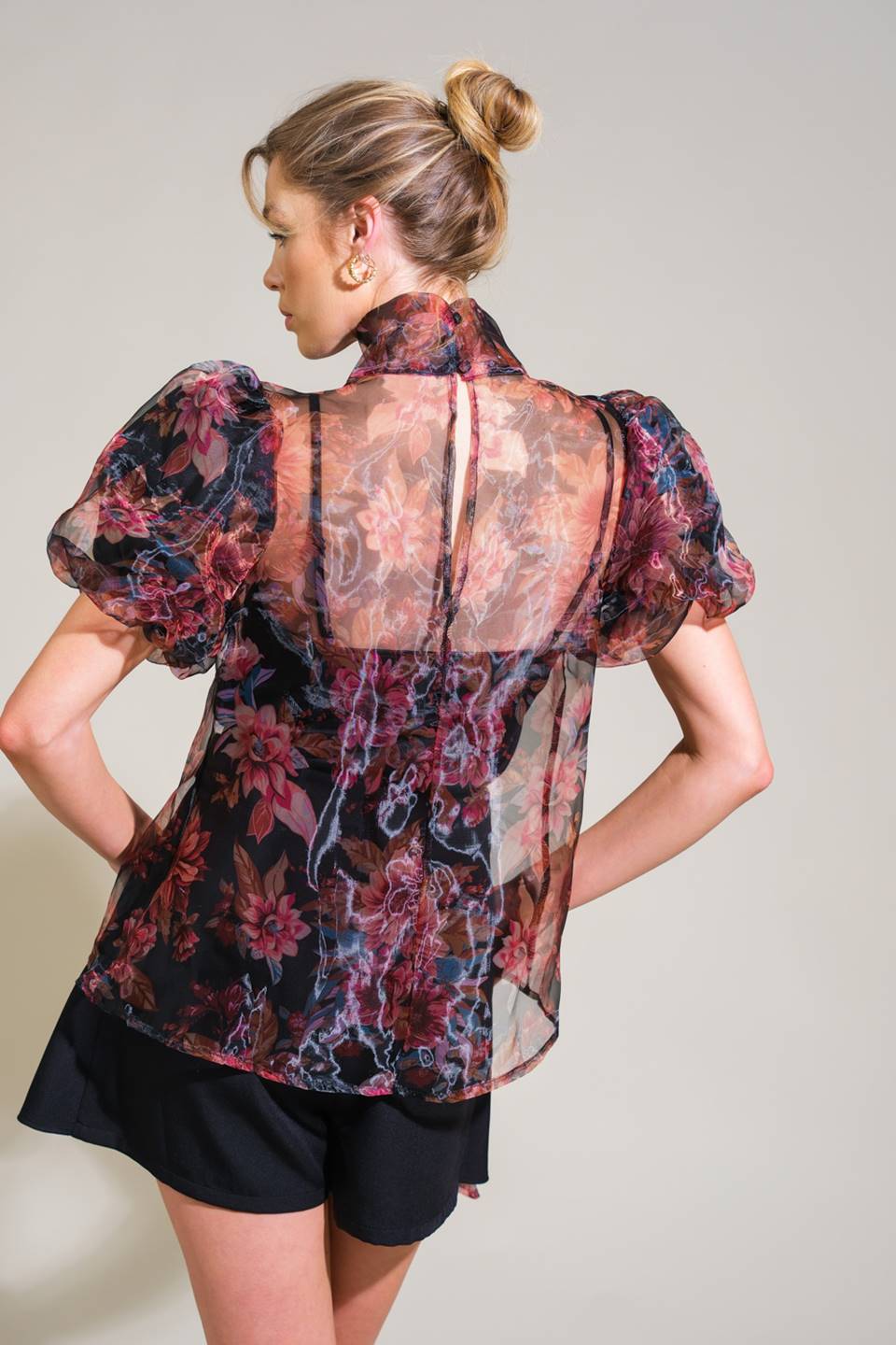 SEASIDE SERENITY FLORAL WOVEN TOP Flying Tomato