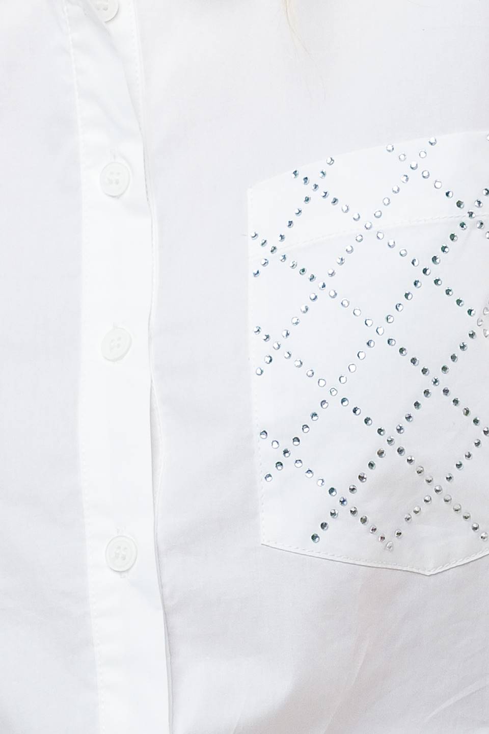 REFINED BREEZE BUTTON-UP TOP