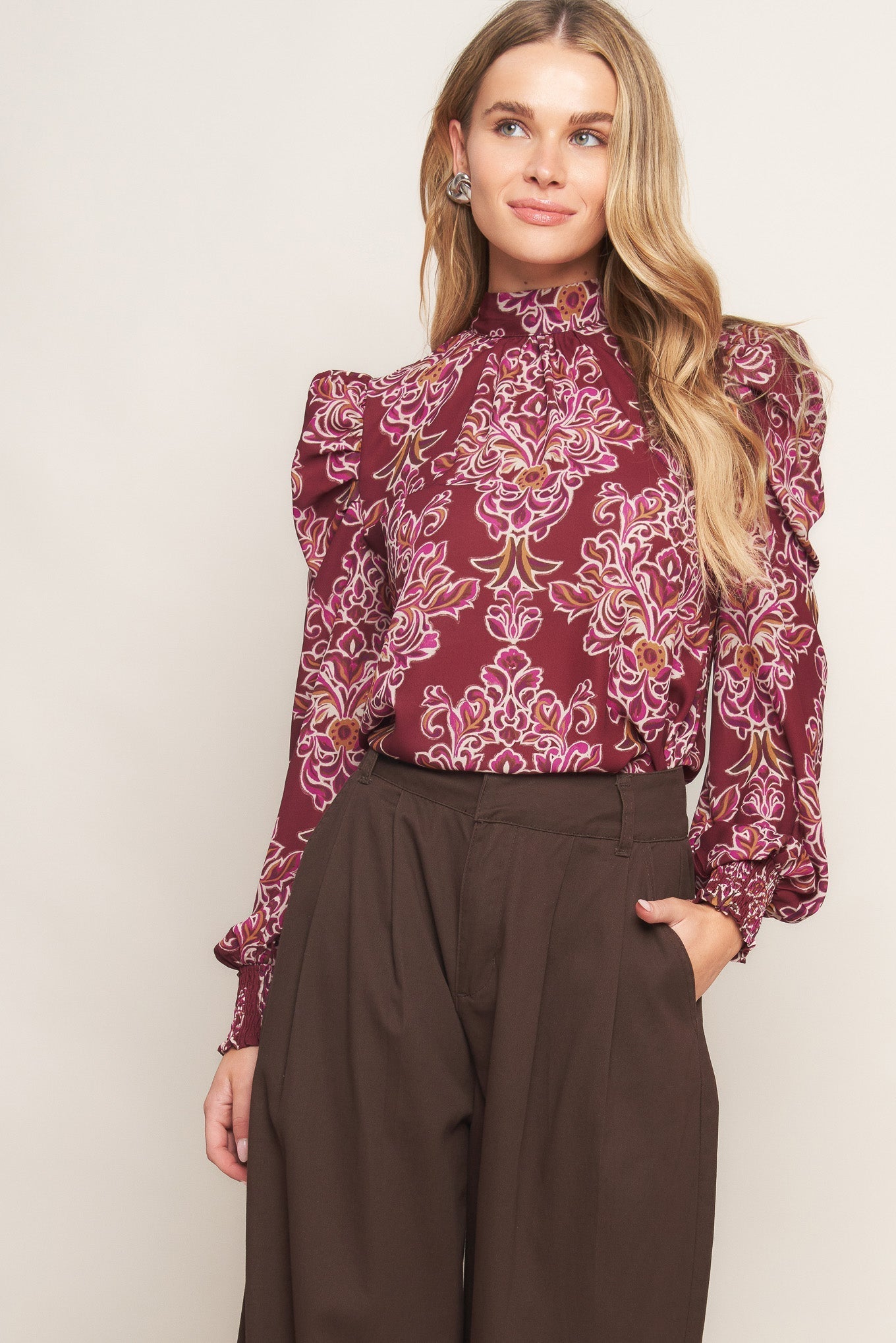 FLOATING ON BY WOVEN TOP Flying Tomato