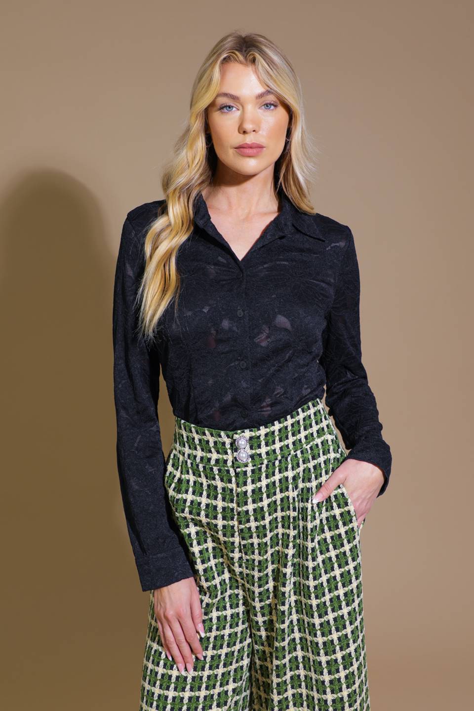 LOVELY PERSPECTIVE LACE TOP Flying Tomato