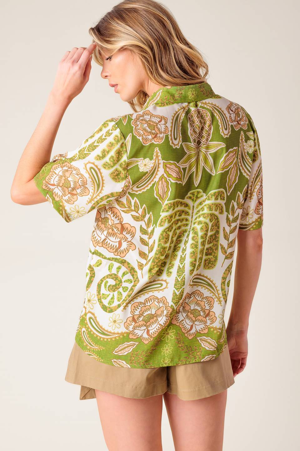 Distant Echoes Green Woven Shirt with Short Sleeves