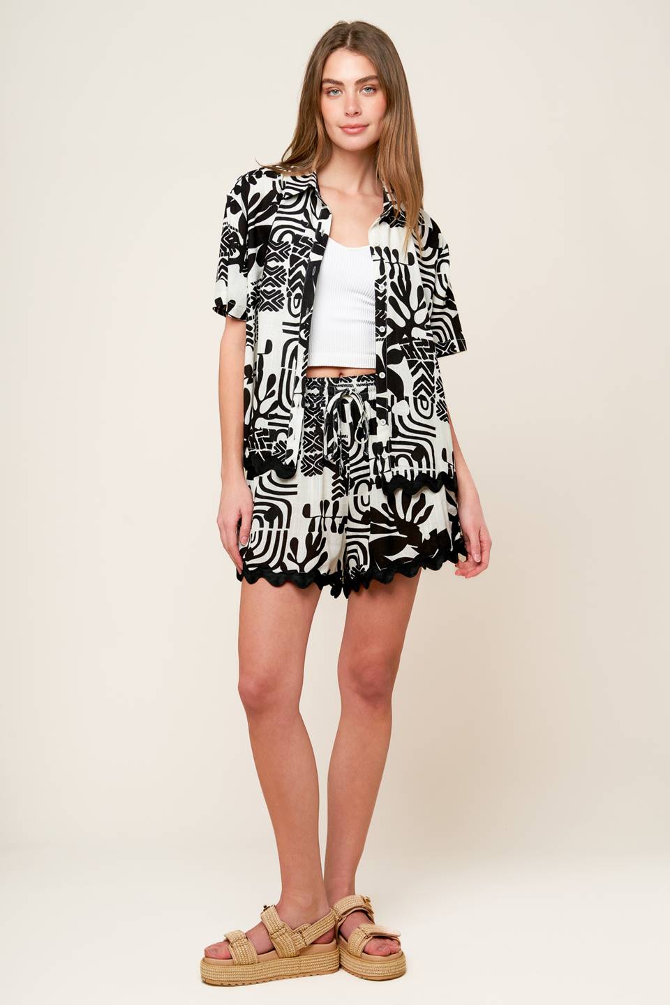 Feel The Rush Woven Top And Shorts Set For Women